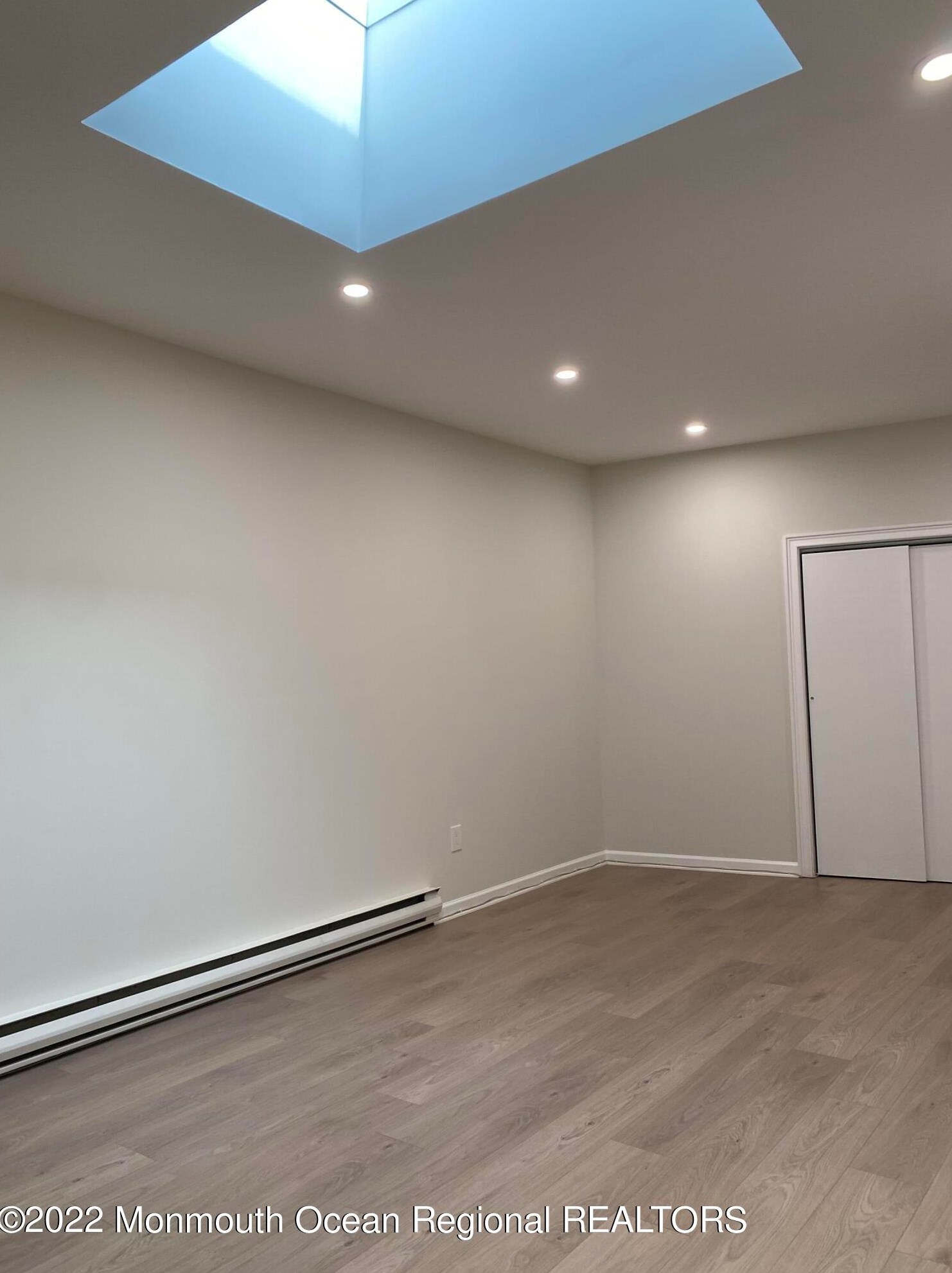 31 Front Street W #2, Tinton Falls, NJ 07701