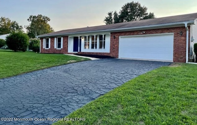 402 Winding Way, Bricktown, NJ 08723