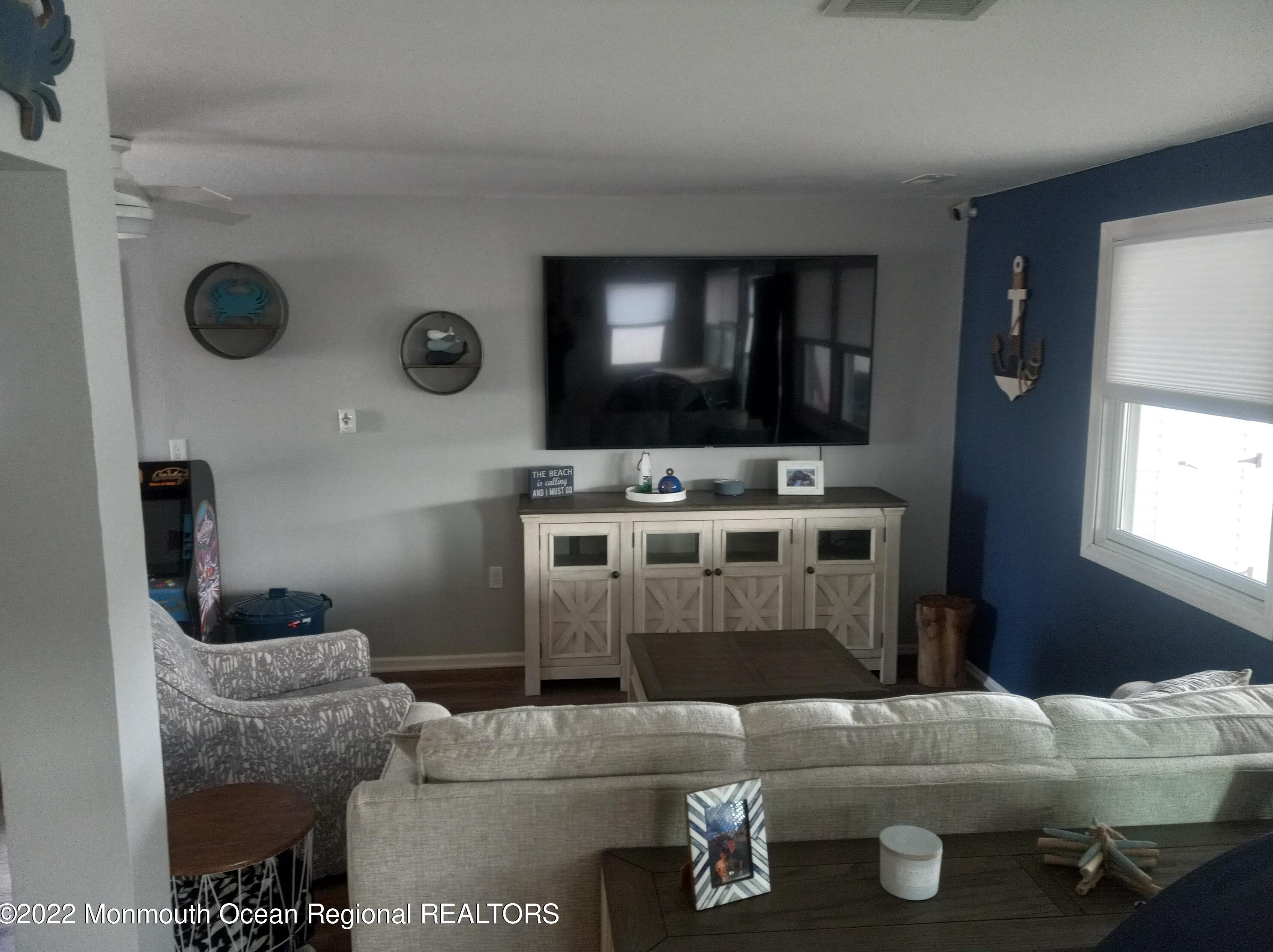 22 Ship Dr, Tuckerton NJ  08087-1520 exterior