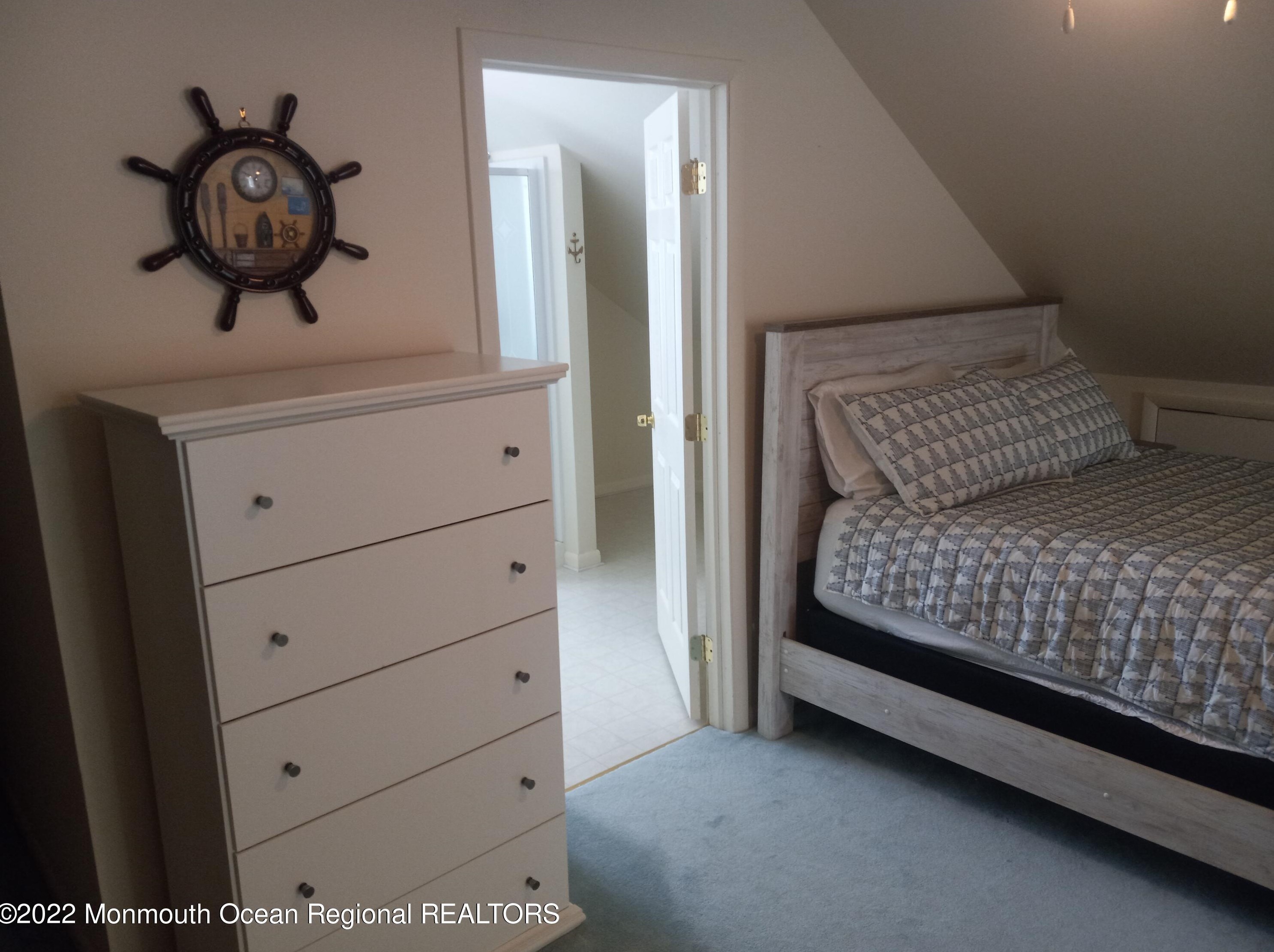 22 Ship Dr, Tuckerton NJ  08087-1520 exterior