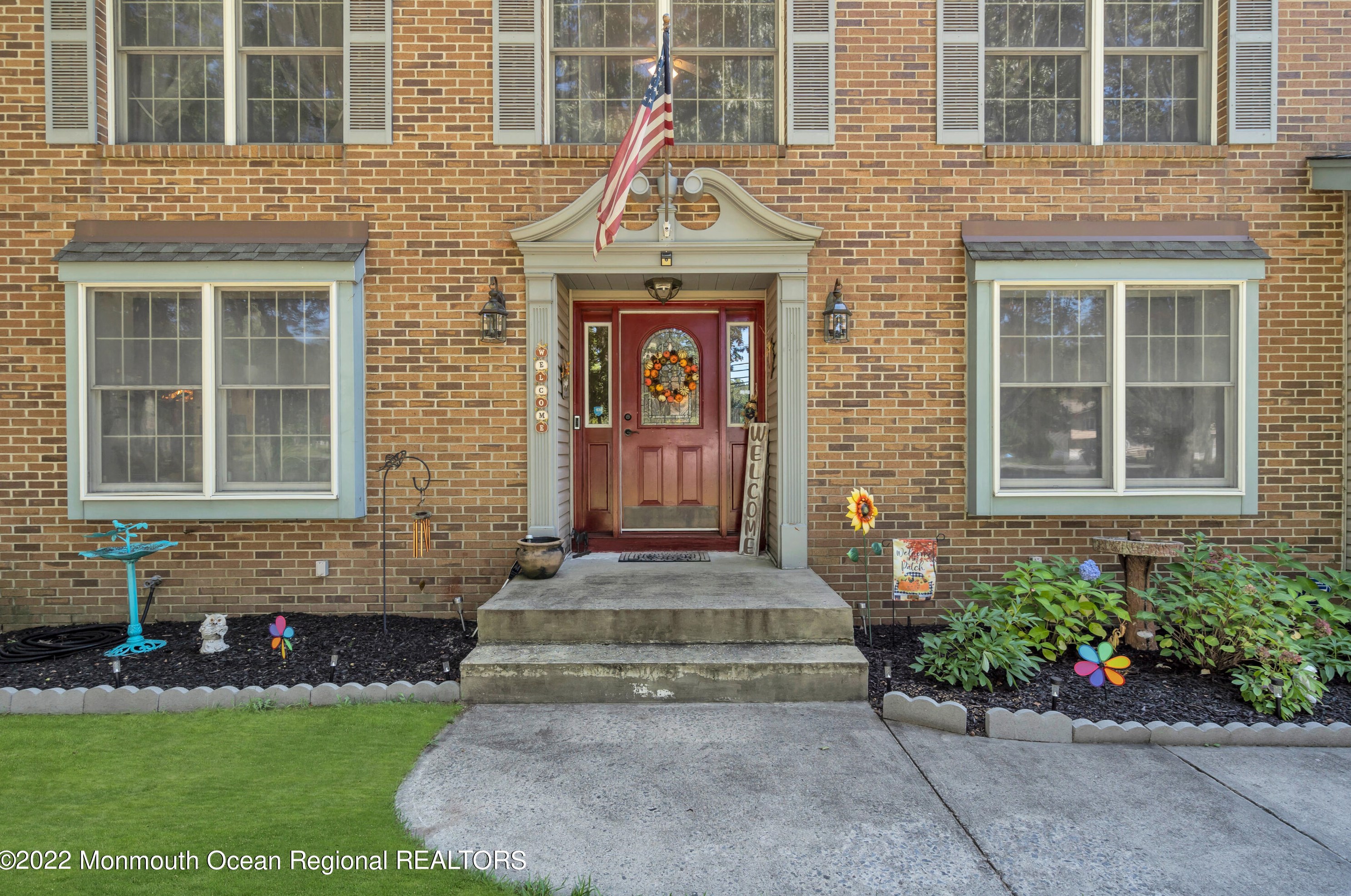 581 Bennetts Mills Rd, Jackson Twp, NJ 08527