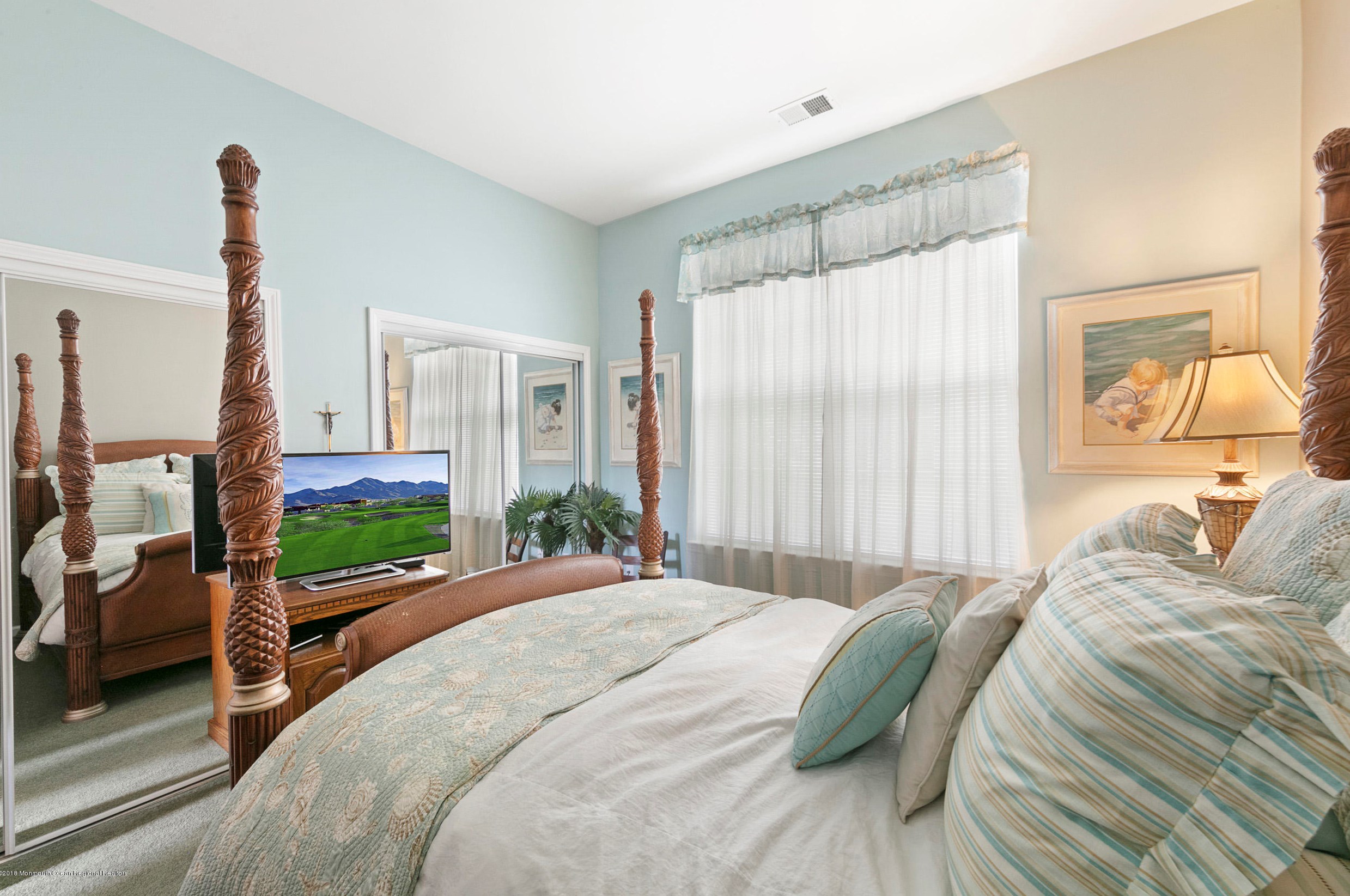 419 Golf Vw Dr, Tuckerton NJ  08087-4222 exterior