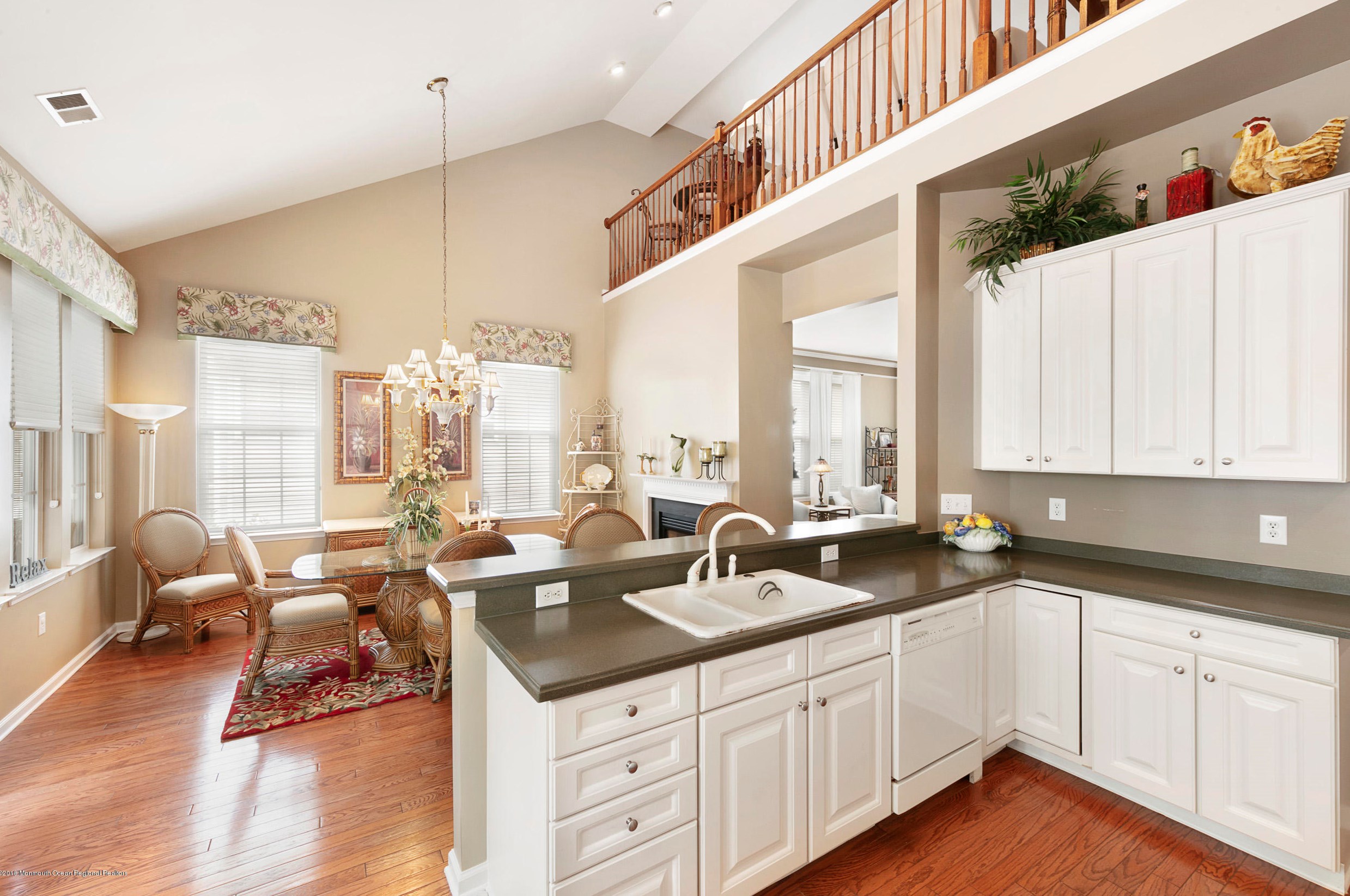 419 Golf Vw Dr, Tuckerton NJ  08087-4222 exterior