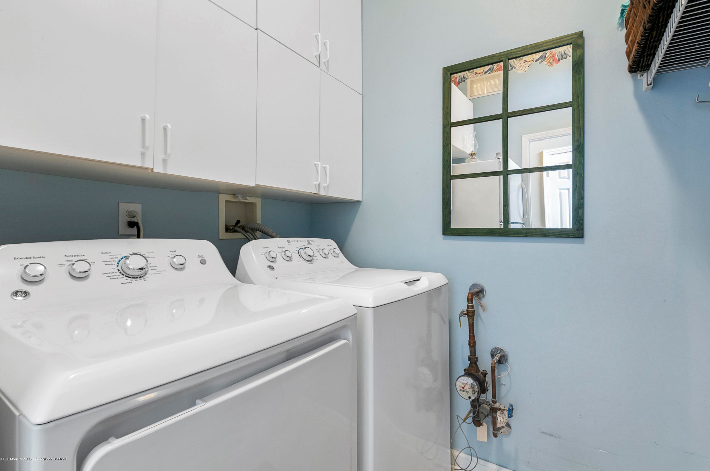 419 Golf Vw Dr, Tuckerton NJ  08087-4222 exterior