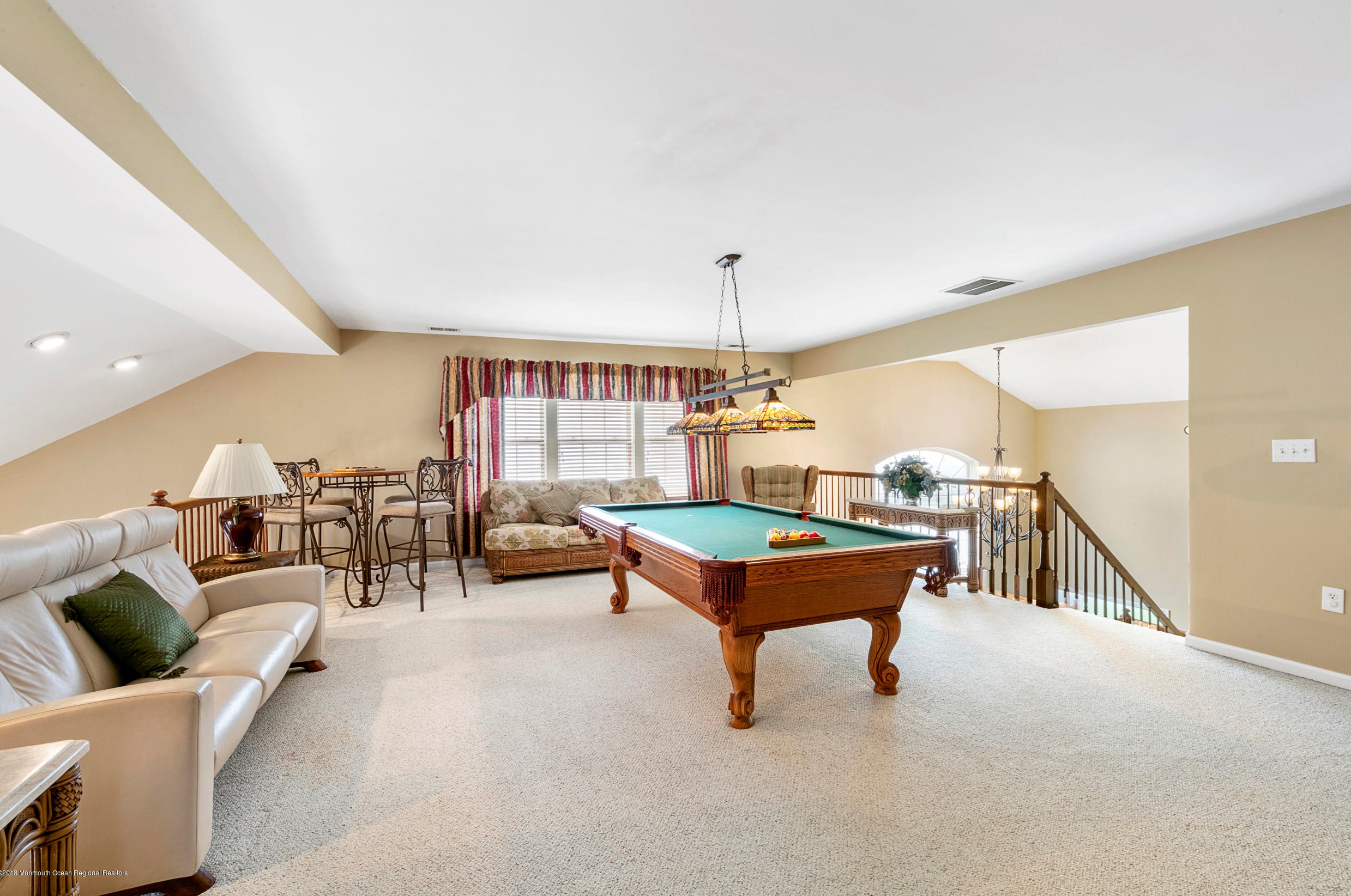 419 Golf Vw Dr, Tuckerton NJ  08087-4222 exterior