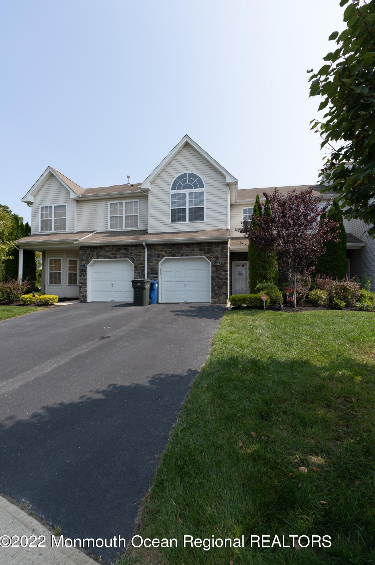 4 Thistledown St, Wall Township, NJ 07753-7592
