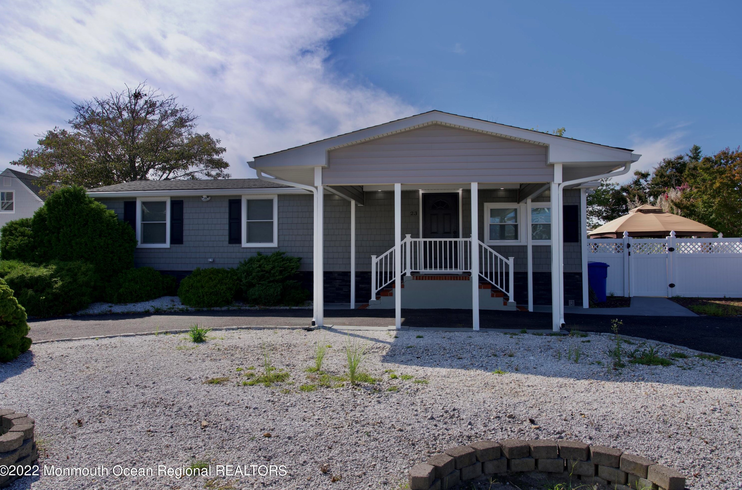 23 Kingfisher Ln, Toms River, NJ 08753-2028