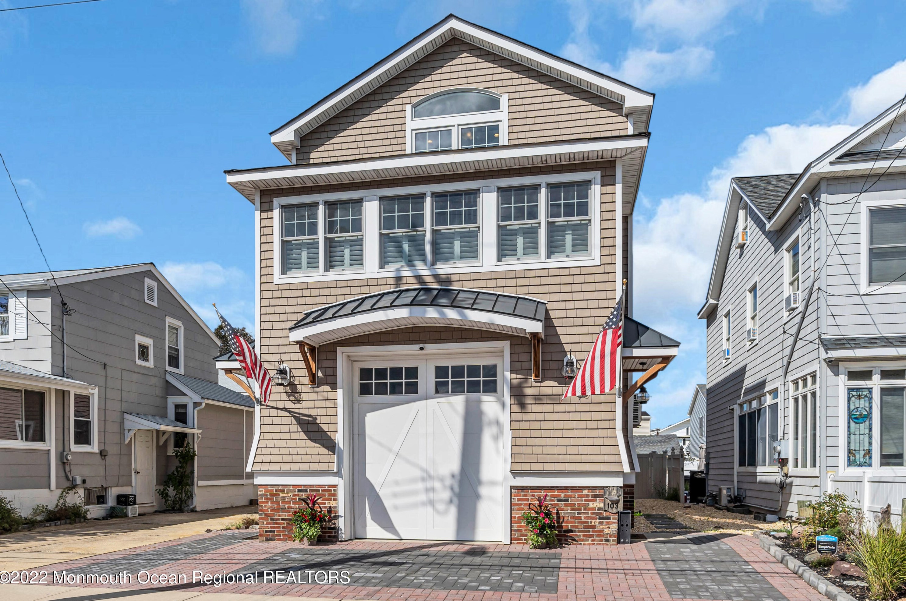 103 Camden Ave, Lavallette, NJ 08735