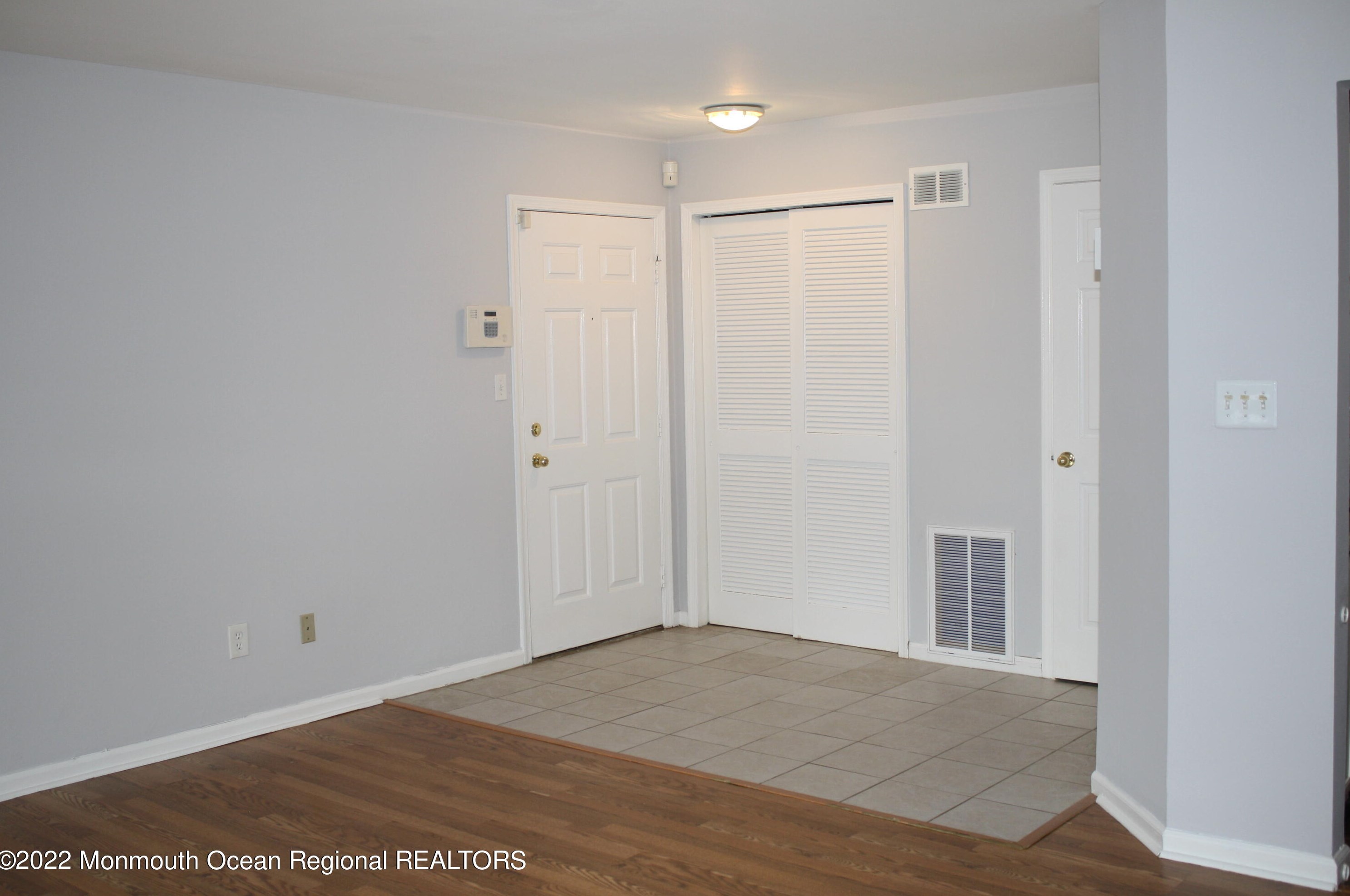 566 Applewood Ct, Wall Township, NJ 07731-3076