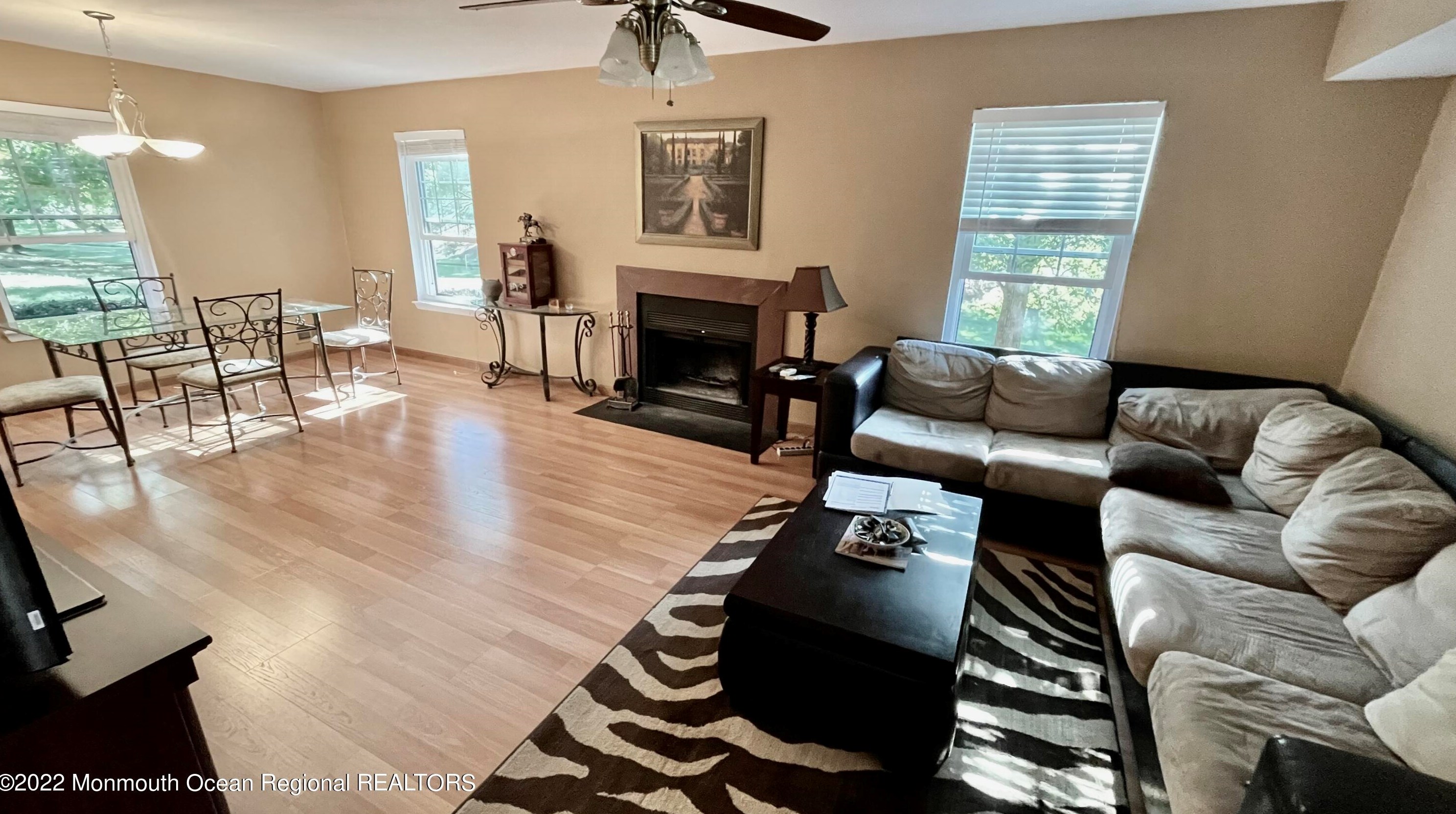 107 Wellington Pl, Matawan, NJ 07747-1975