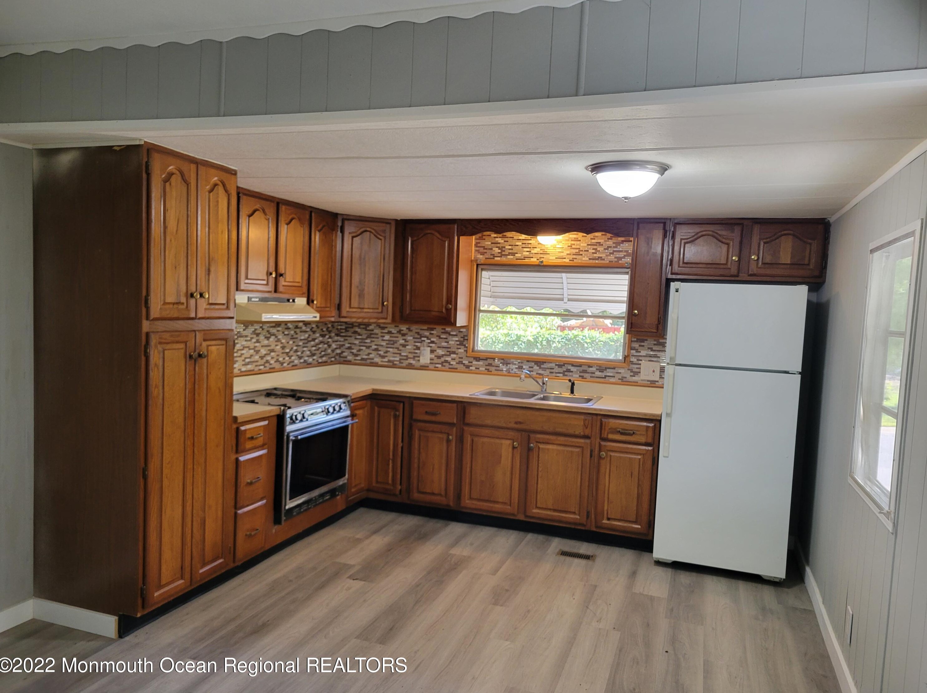 61 Antonia Dr, Jackson Twp, NJ 08527