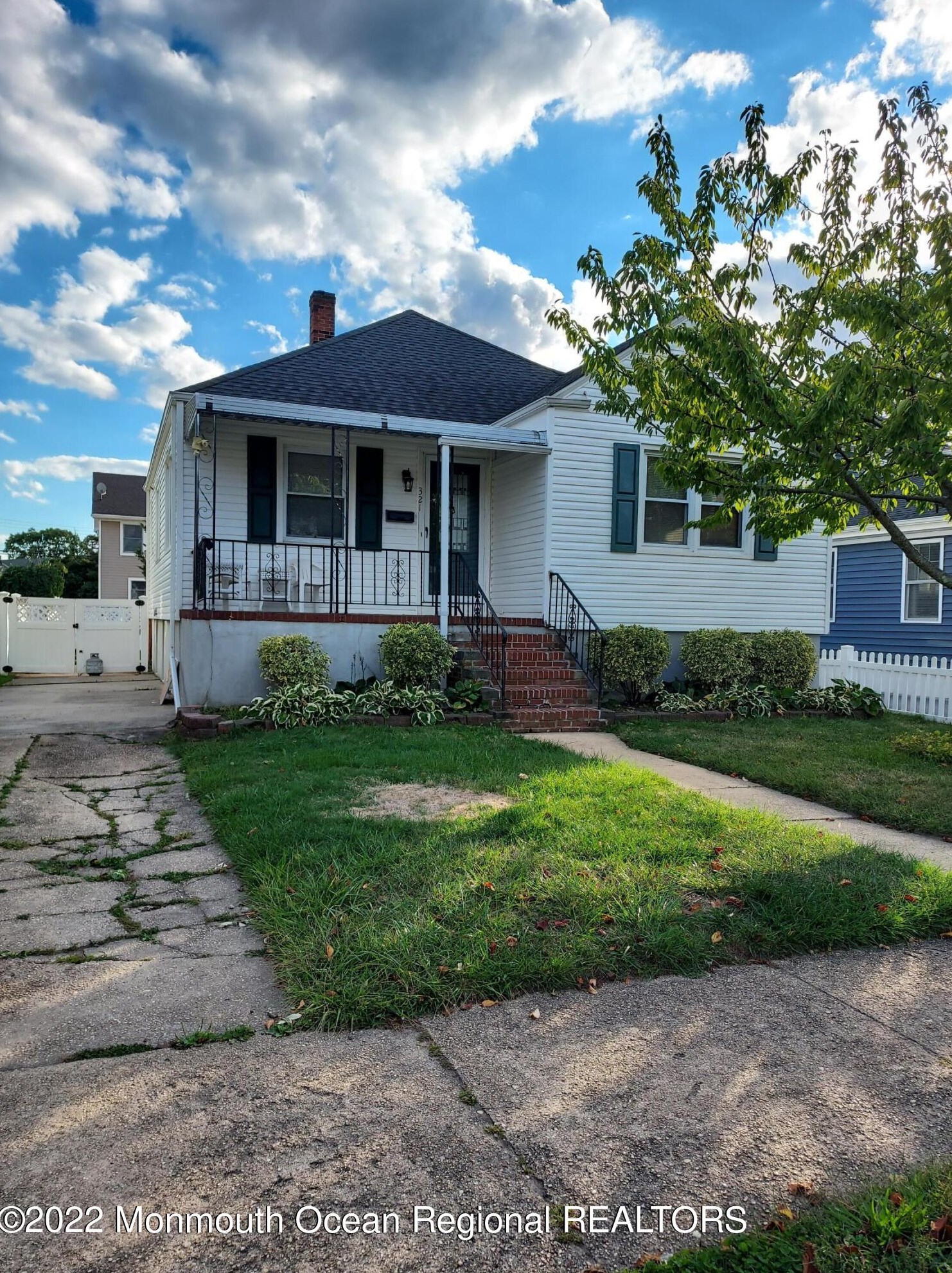 321 16th Ave, Belmar, NJ 07719