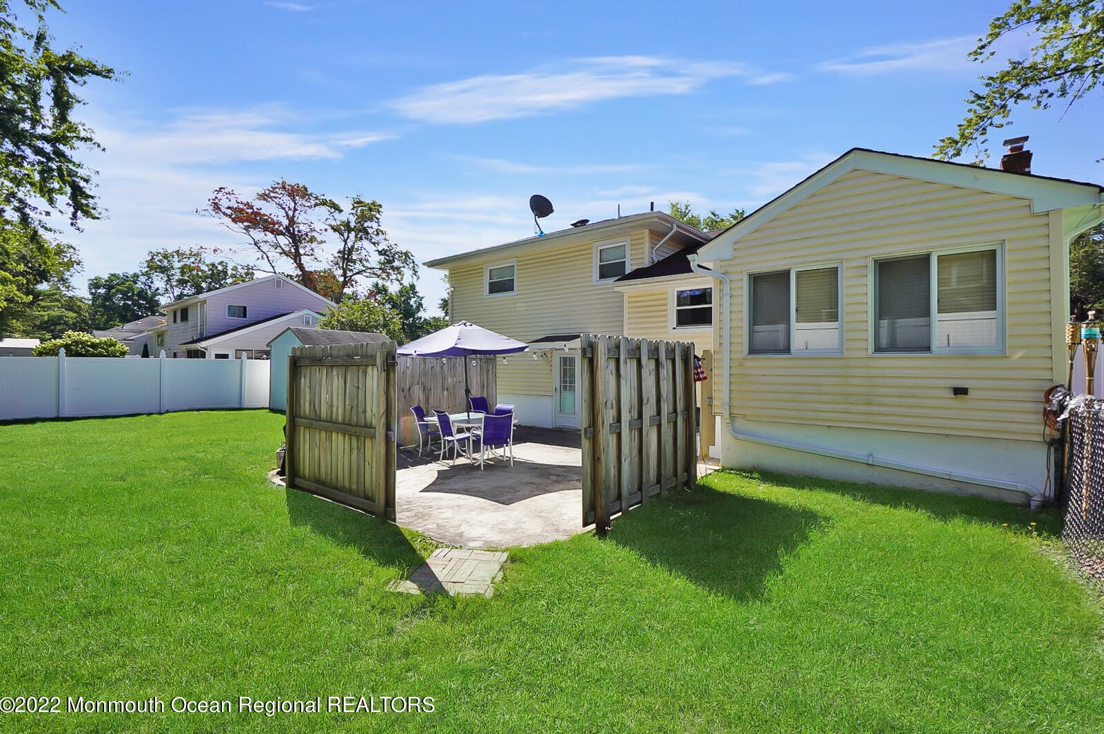 78 Shady Nook Dr, Toms River NJ  08755-5125 exterior