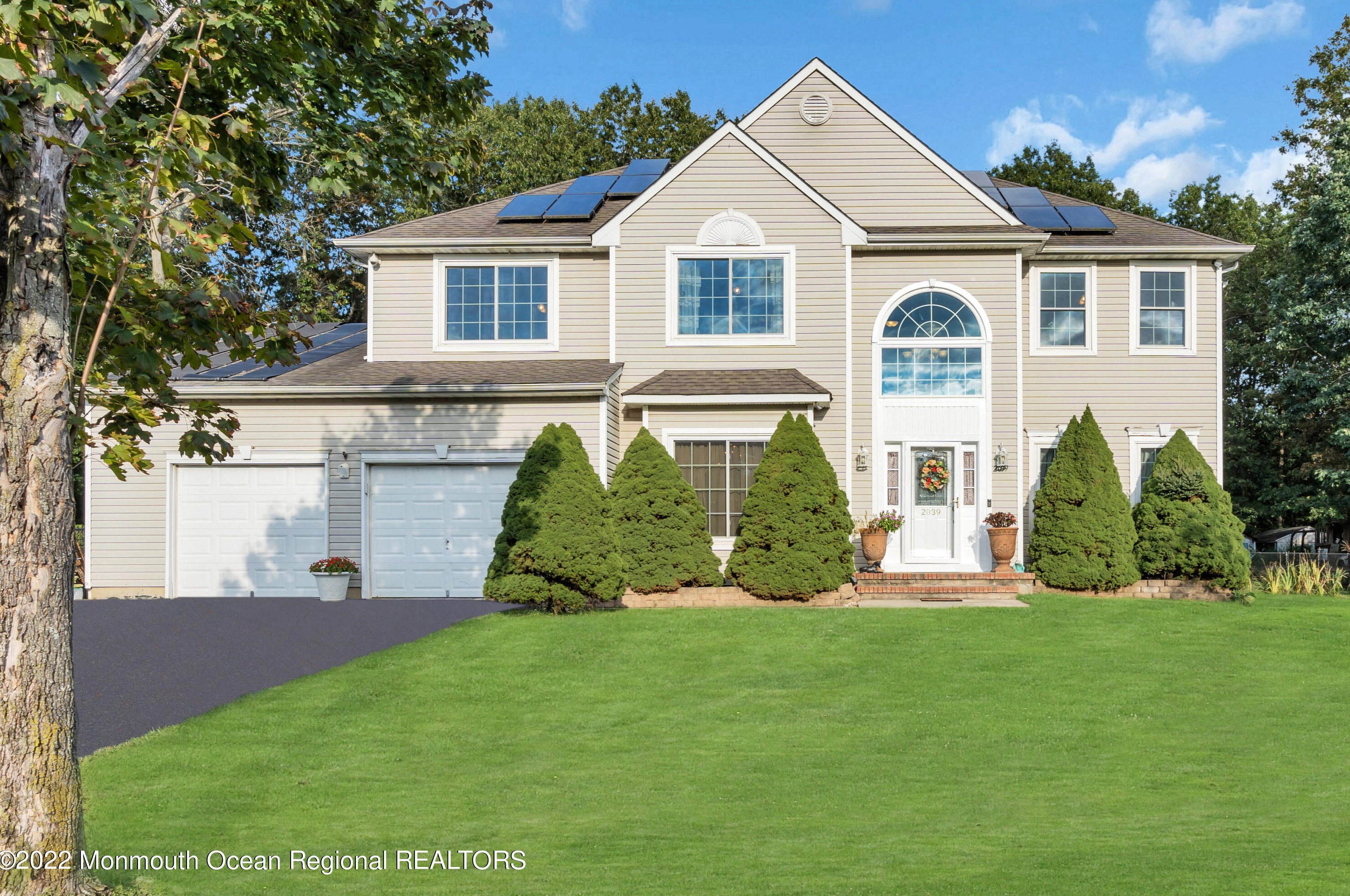 2039 Mackenzie Rd, Toms River, NJ 08755-2342