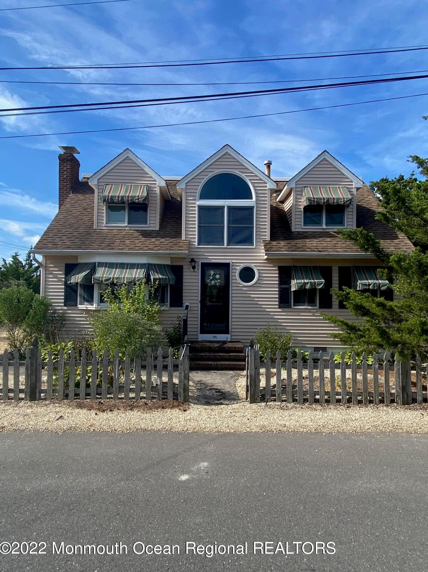 3 Bay Shore Rd, Long Beach Township, NJ 08008