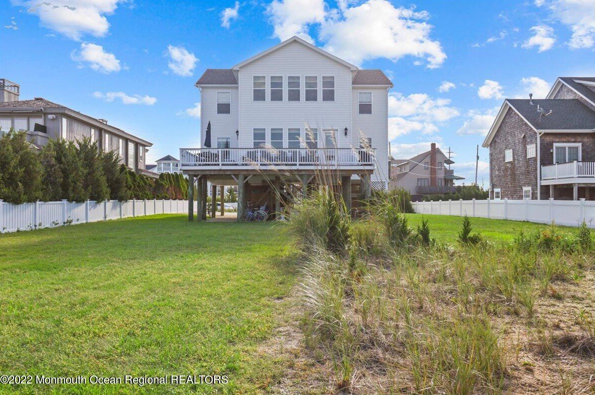 1126 Barnegat Ln, Mantoloking, NJ 08738
