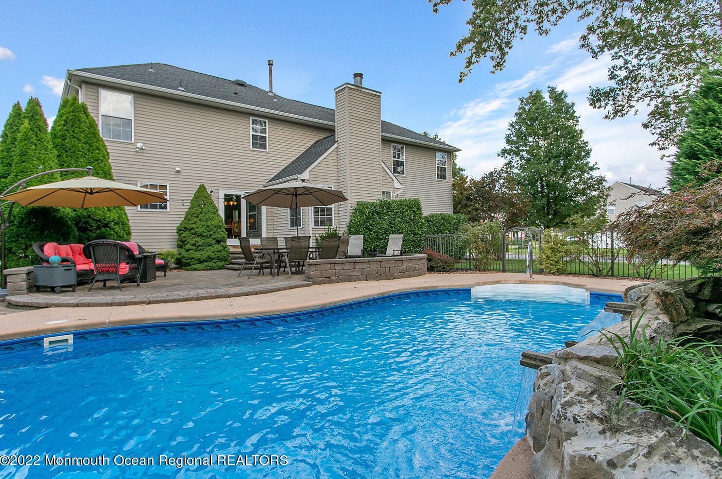 21 Nate Ln, Wall Township, NJ 07731-9084