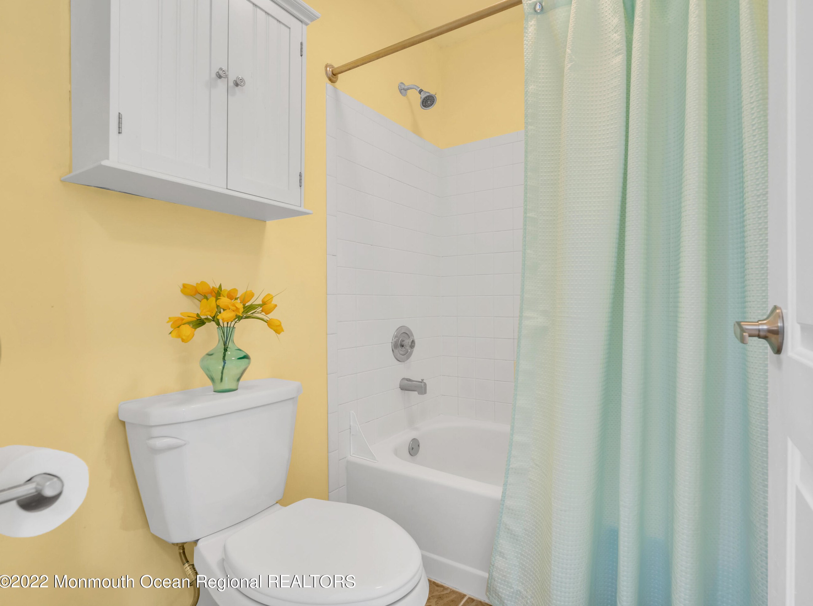 2220 Waters Edge Dr, Toms River NJ  08753-2668 exterior