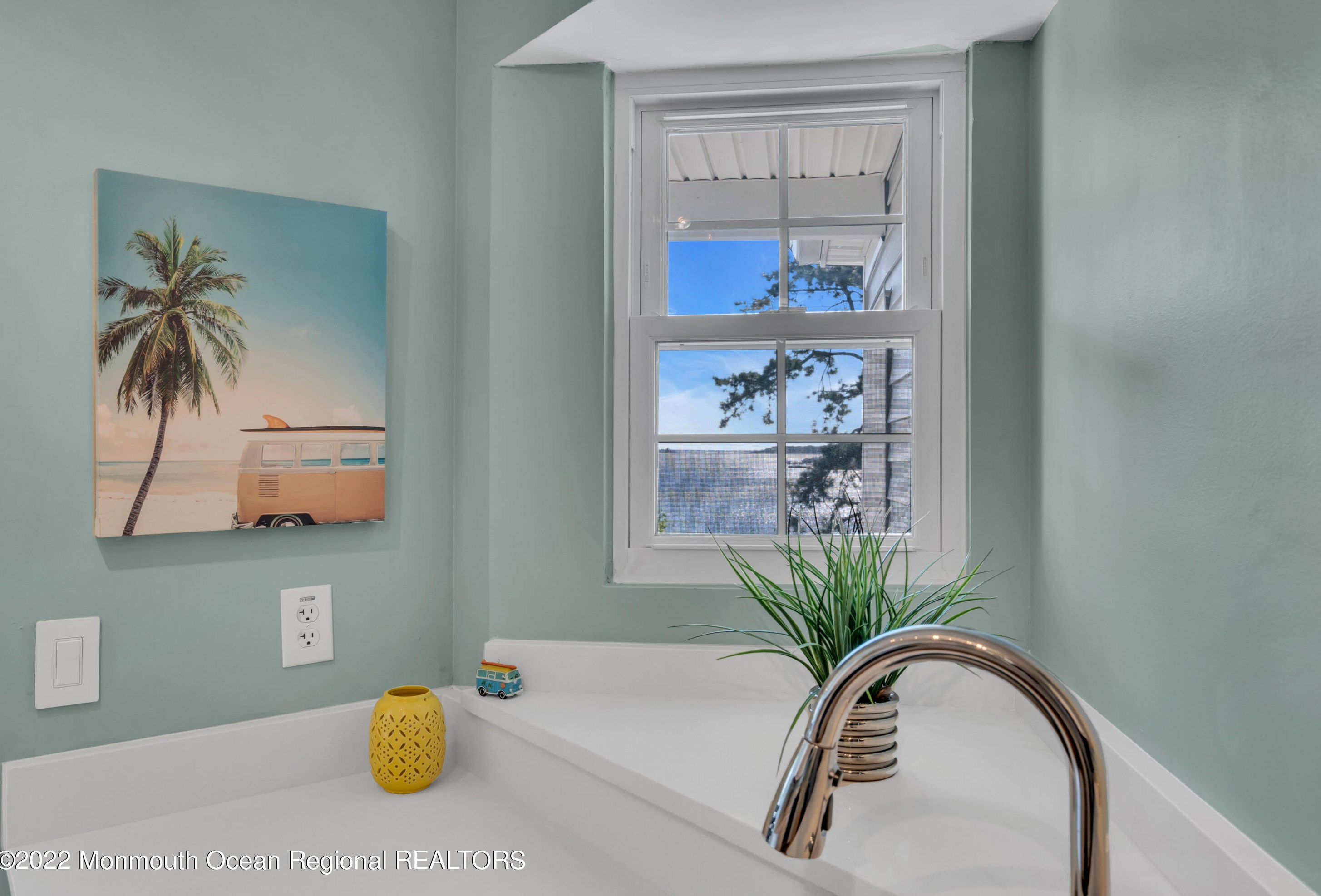 2220 Waters Edge Dr, Toms River NJ  08753-2668 exterior