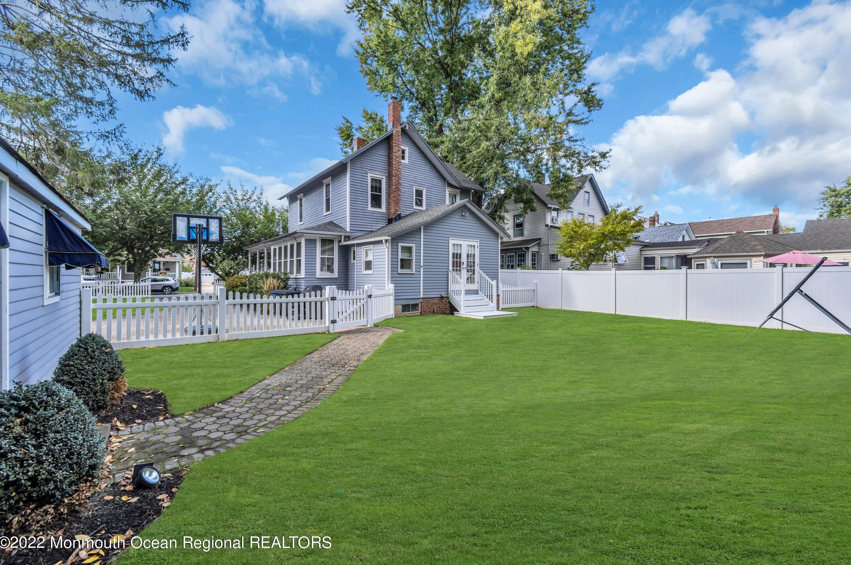 28 Parker Ave, Wall Township NJ  08736-3006 exterior