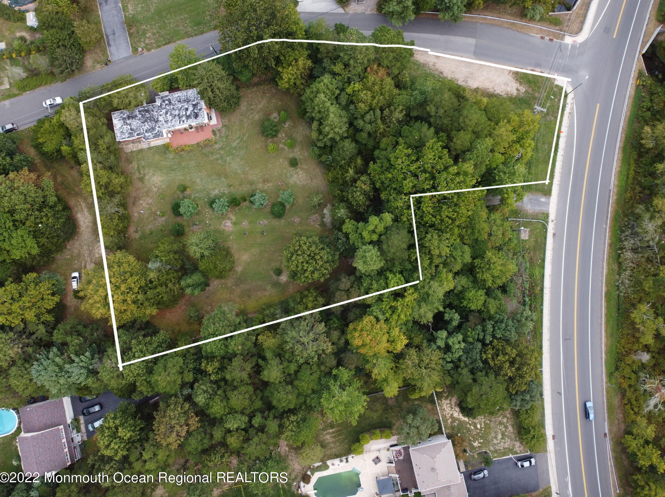 563 Reed Rd, Jackson Twp, NJ 08527