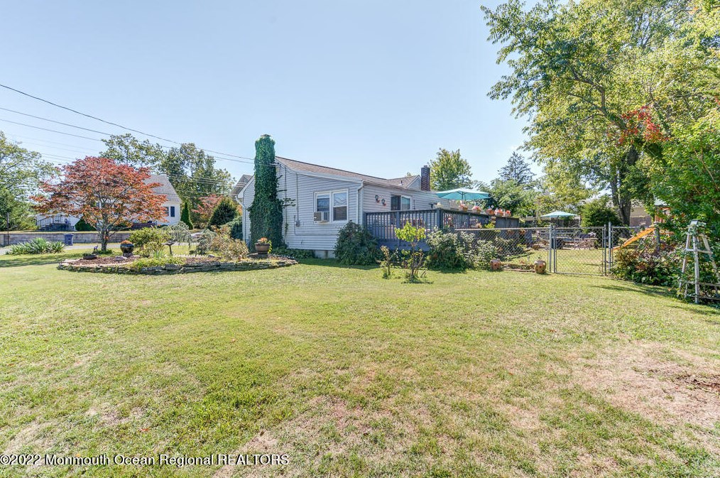 300 Spar Ave, Beachwood, NJ 08722-3813