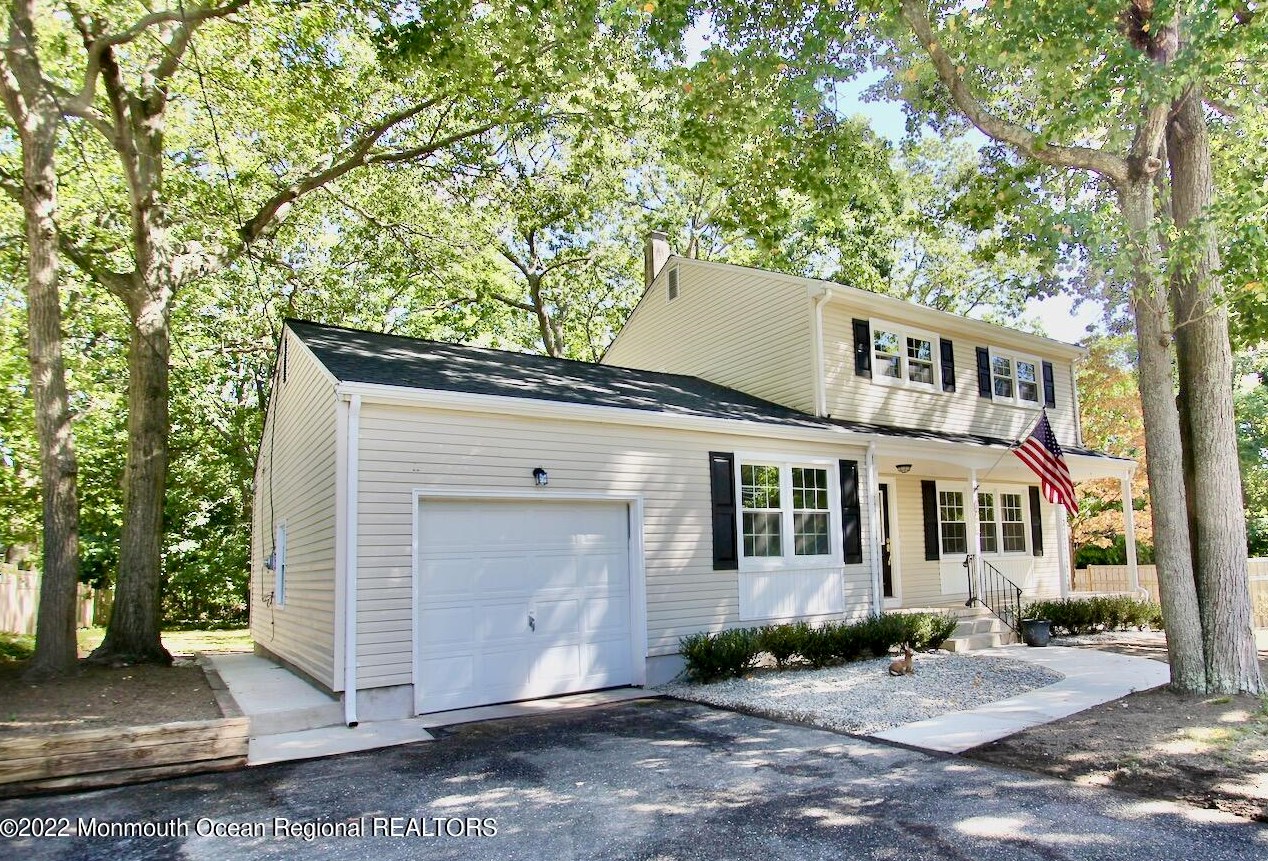 344 Forest Dr, Wall Township, NJ 07753