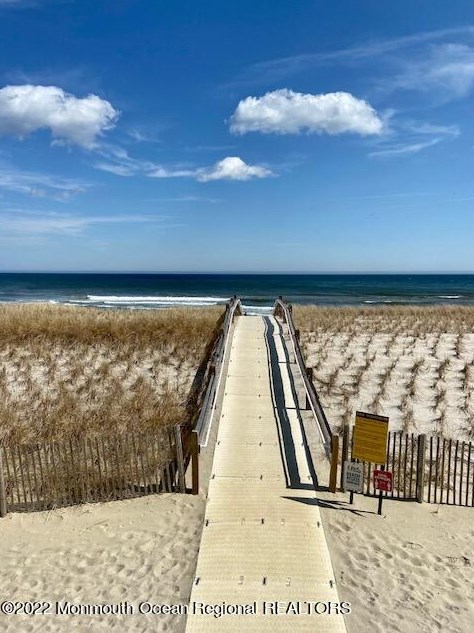 438 Highway 35 N Apt 2102, Mantoloking, NJ 08738
