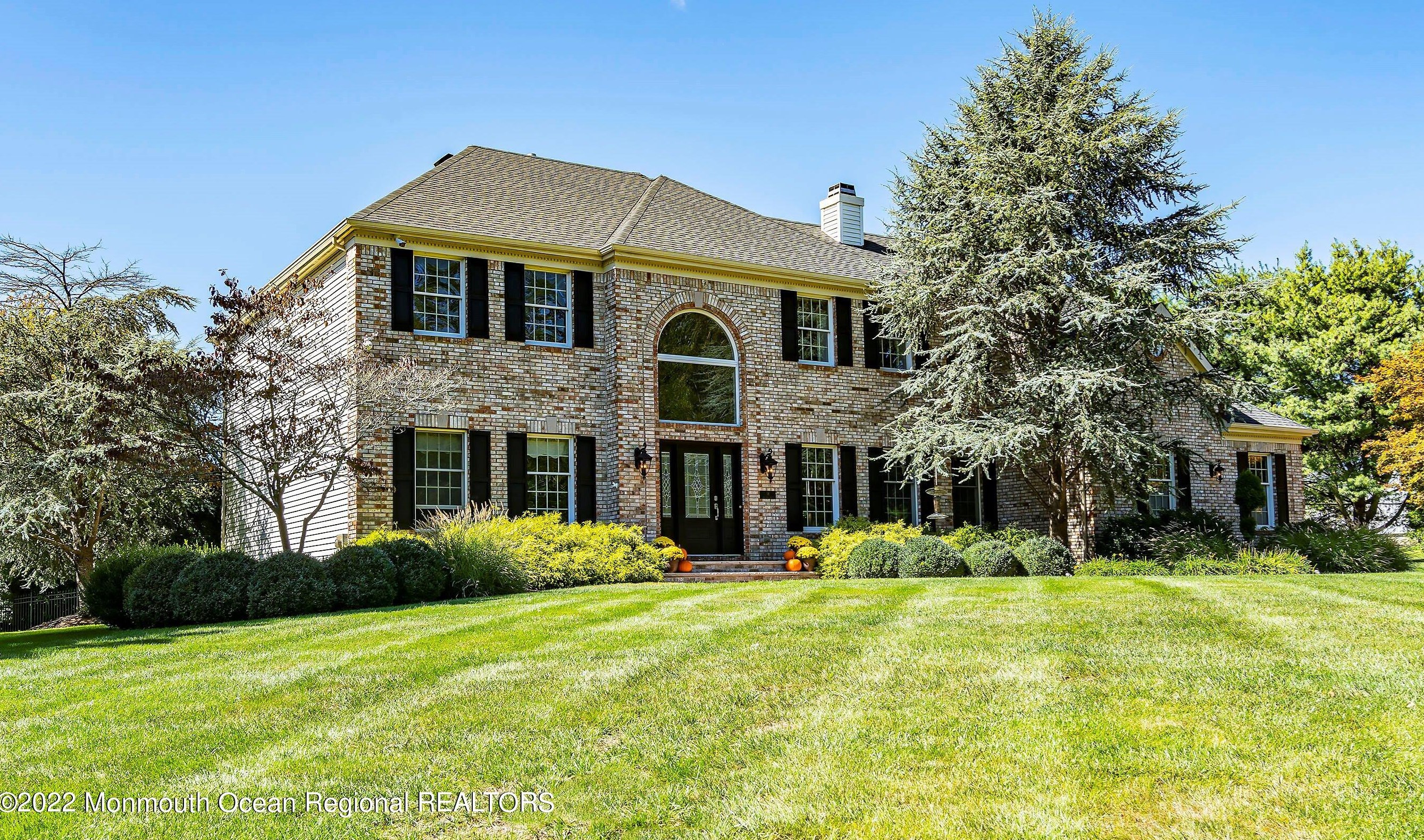 16 Van Hise Dr, Millstone Township, NJ 08535-1013