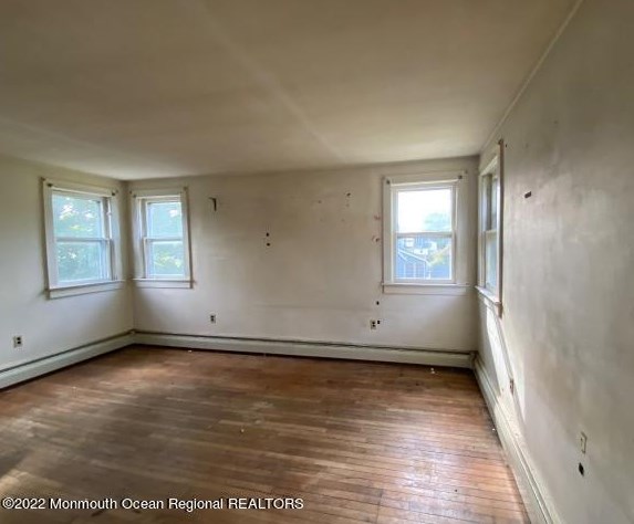 308 Main St, Clayton NJ  08312-1526 exterior