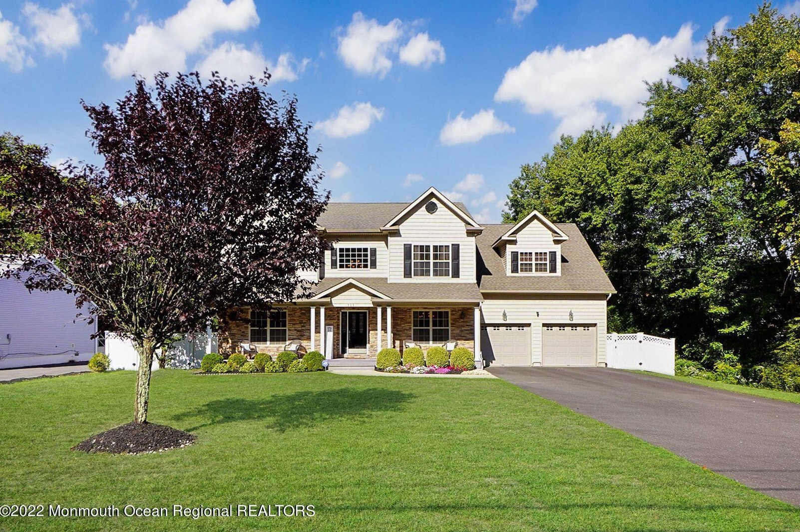 823 Tennent Rd, Millstone Township, NJ 07726-8250