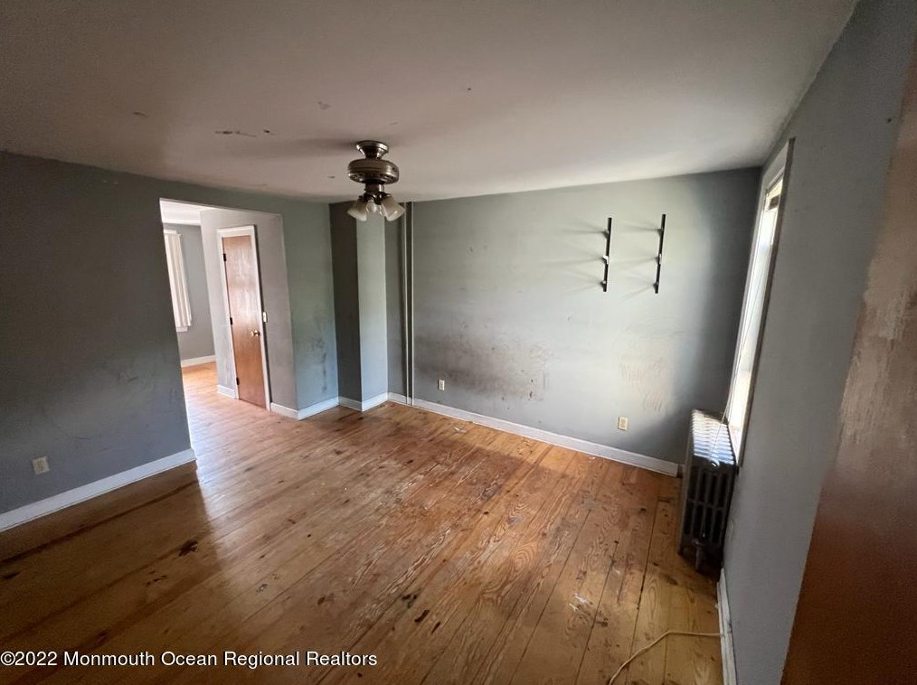 248 Mercer St, Delaware Park NJ exterior