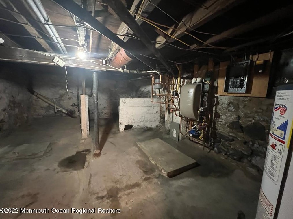 248 Mercer St, Delaware Park NJ exterior