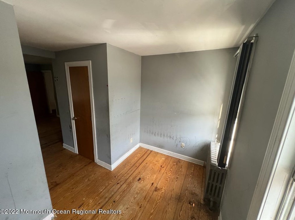 248 Mercer St, Delaware Park NJ exterior