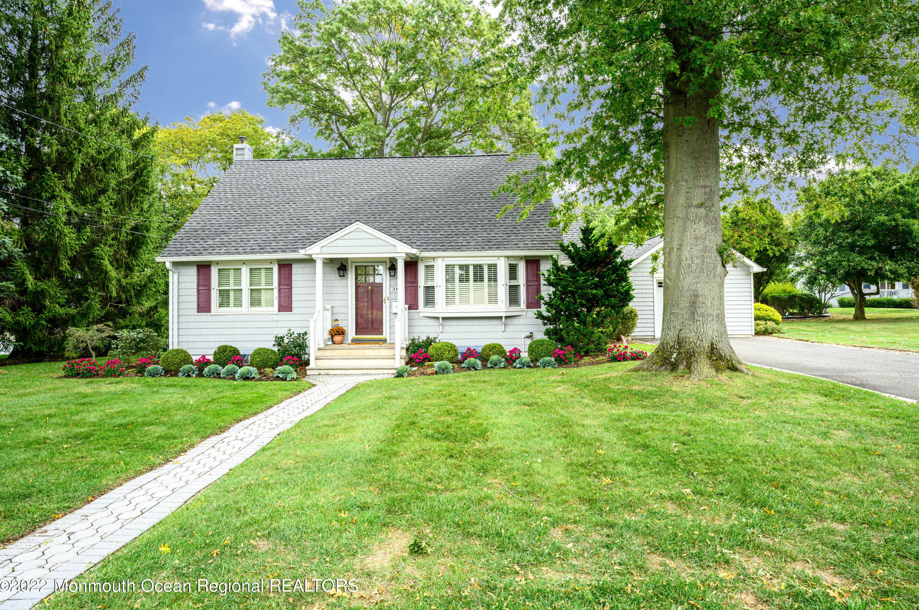 2002 Nassau Dr, Wall Township, NJ 07762-2505
