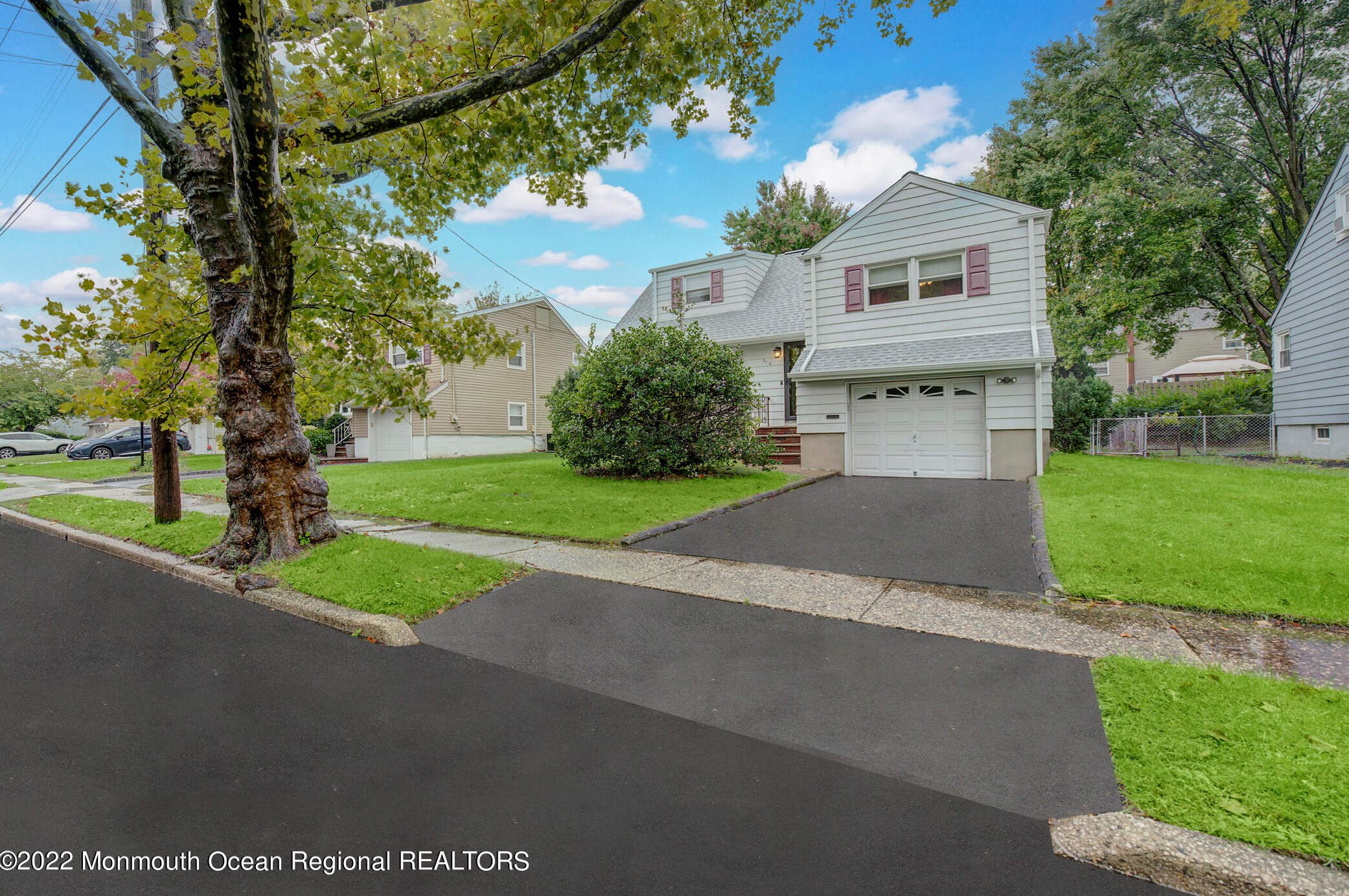 310 Berthold Ave, Rahway, NJ 07065-1532