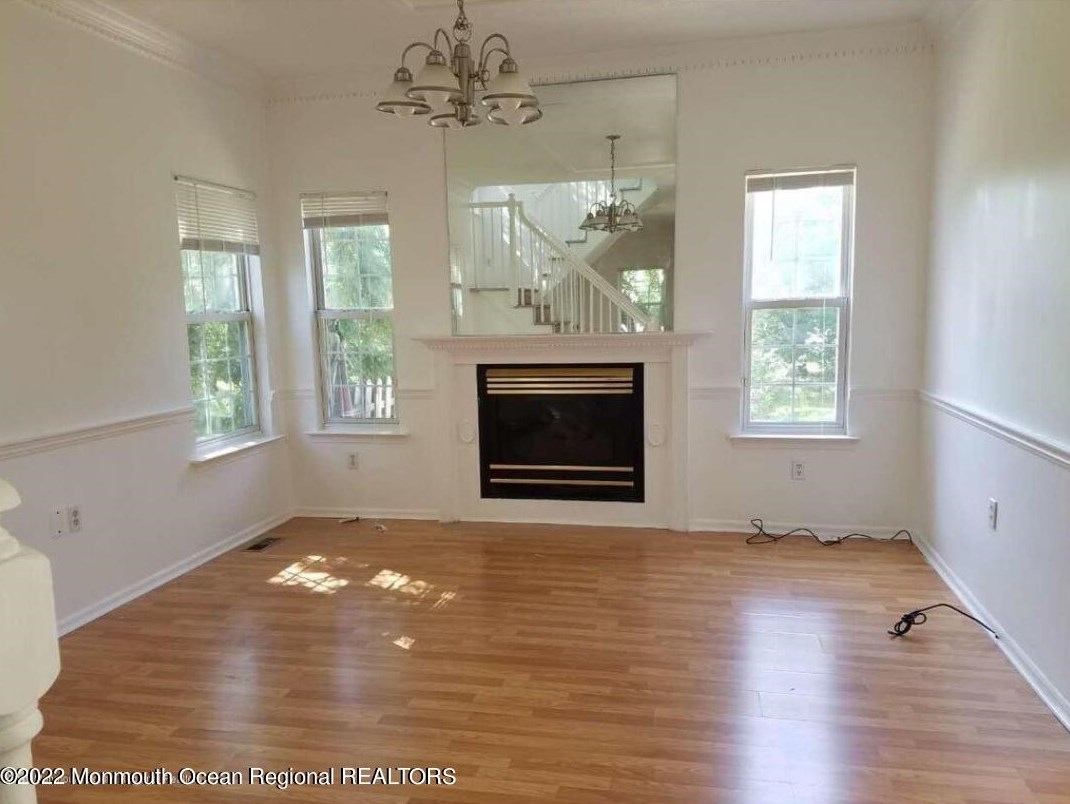908 Creamery Ct, East Freehold, NJ 07728