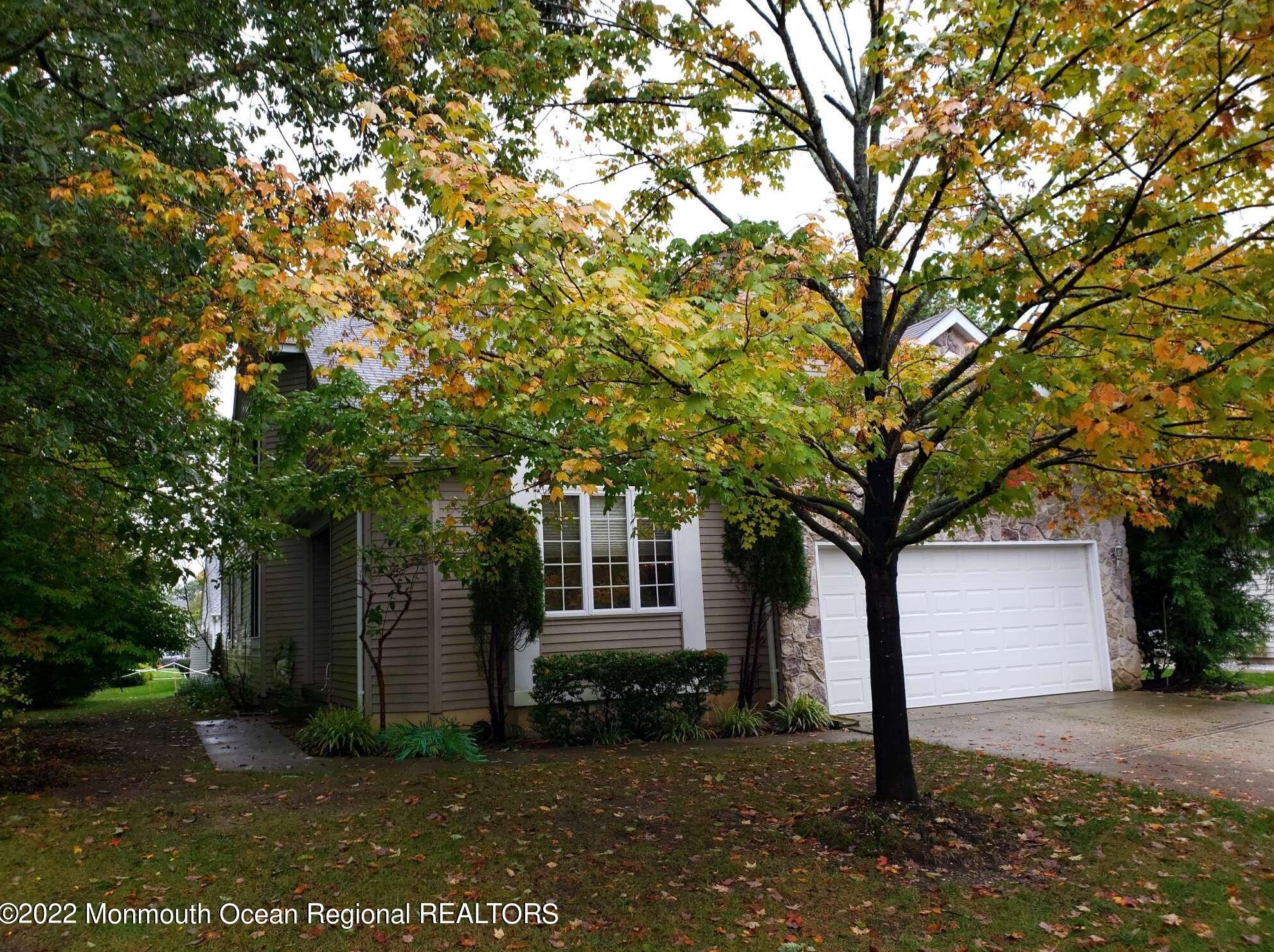 11 Thatcher Ct, Jackson Twp, NJ 08527