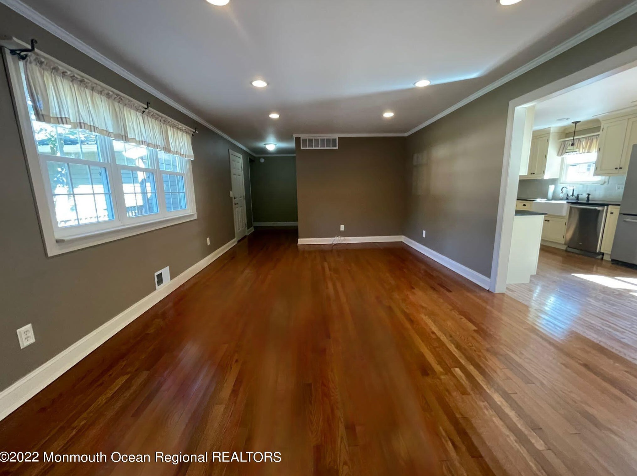 1008 12th Ave, Toms River NJ  08757-1838 exterior