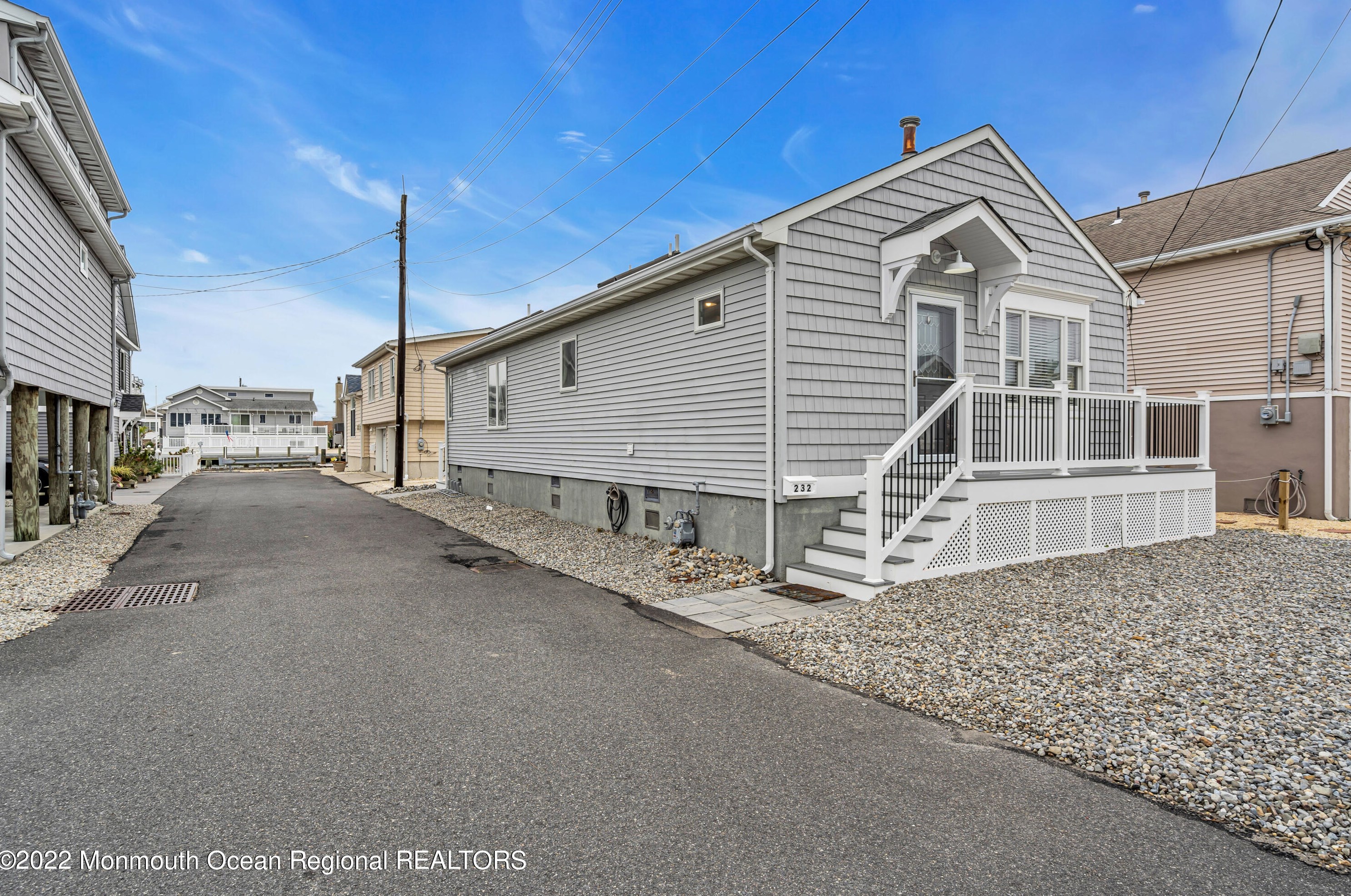 232 Harbor Dr, Lavallette, NJ 08735