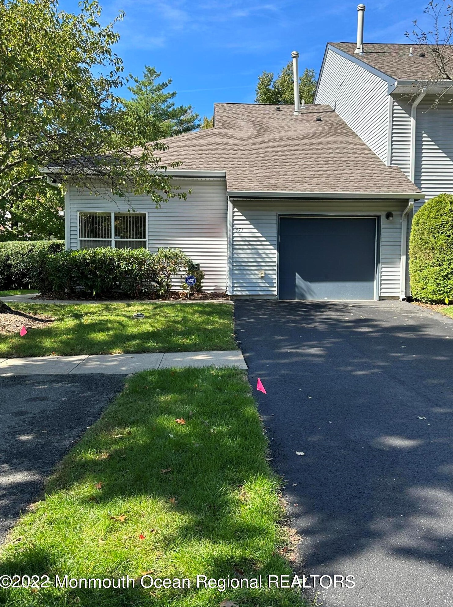 471 Bayberry Ct, Millstone Township, NJ 07726-4747