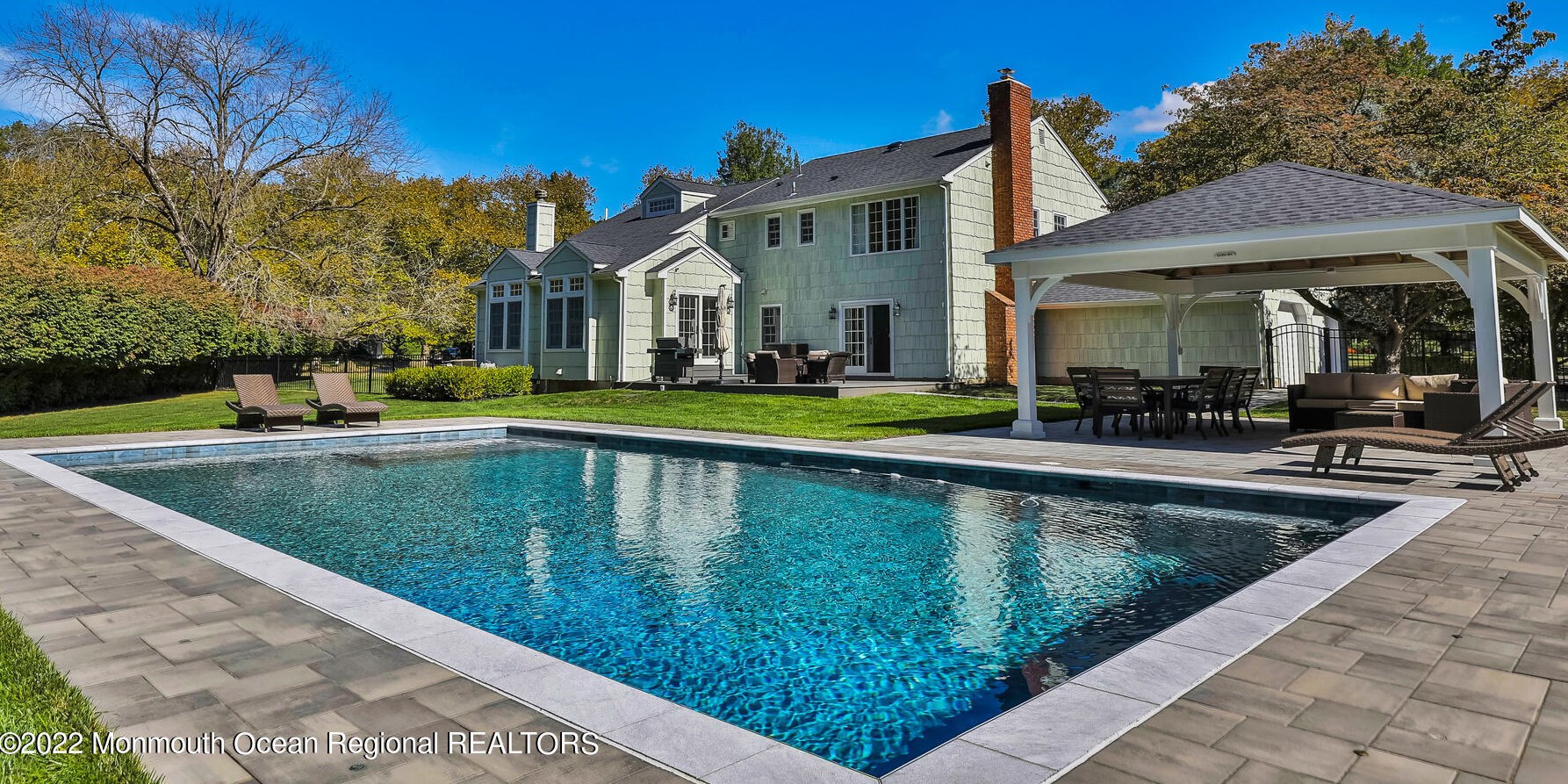 3 Sycamore Pl, Vanderburg, NJ 07722-1132