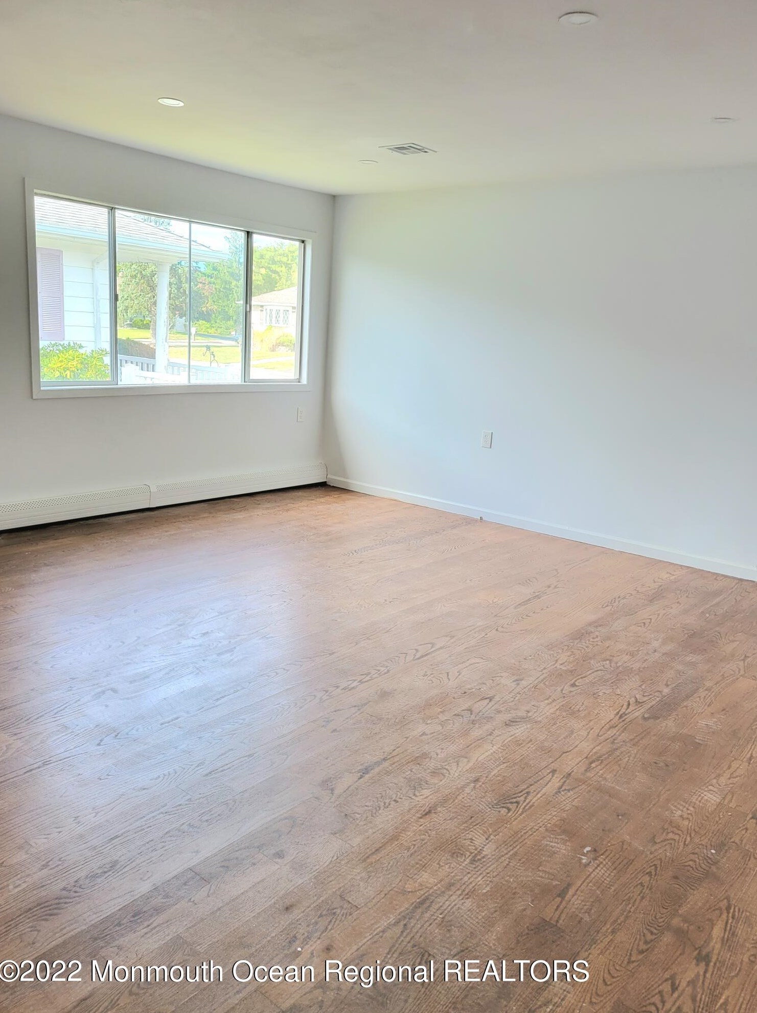 385 Barbados Dr, Toms River, NJ 08757-3806