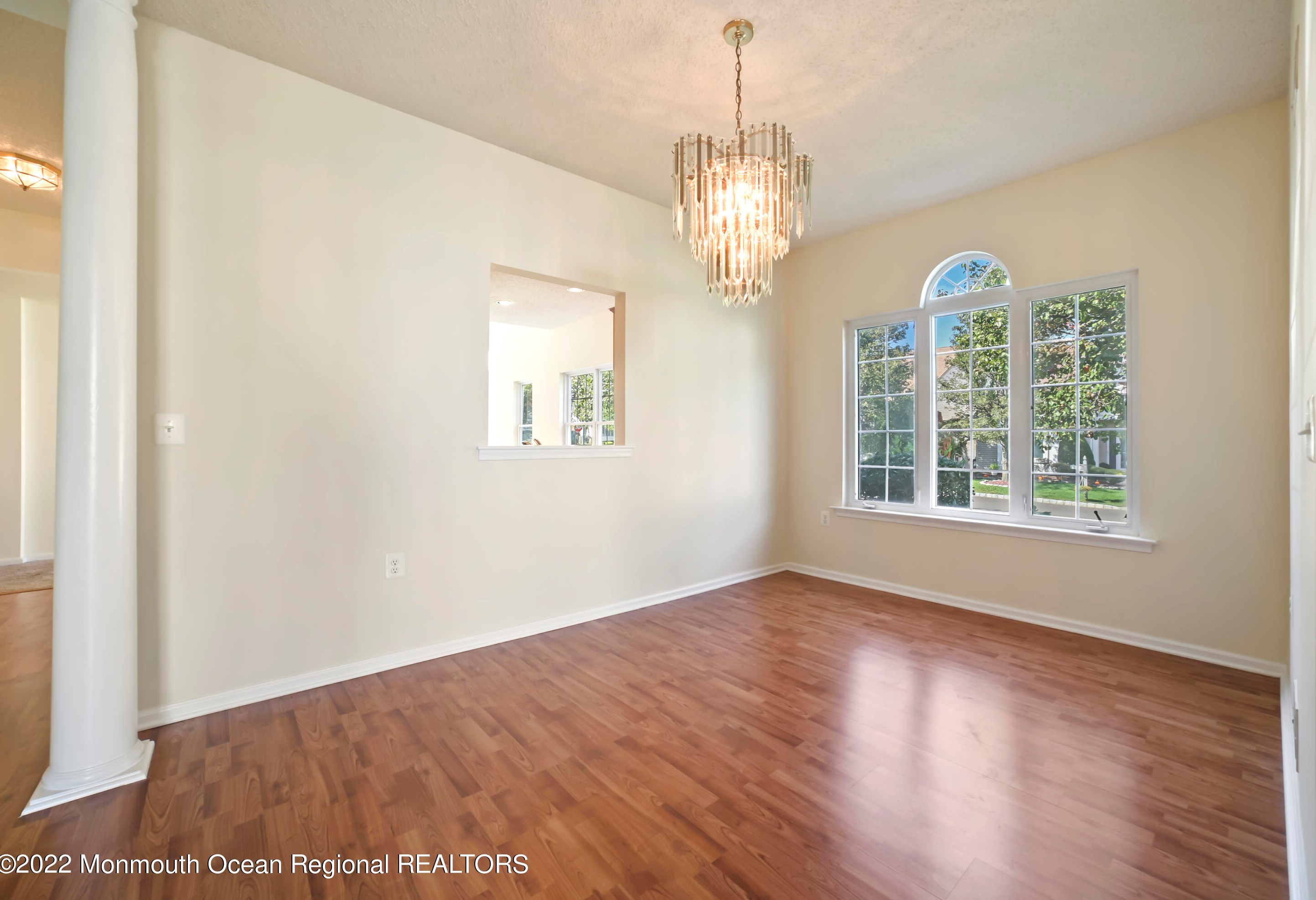 1 Severn Way, Monroe Twp NJ  08831-2672 exterior