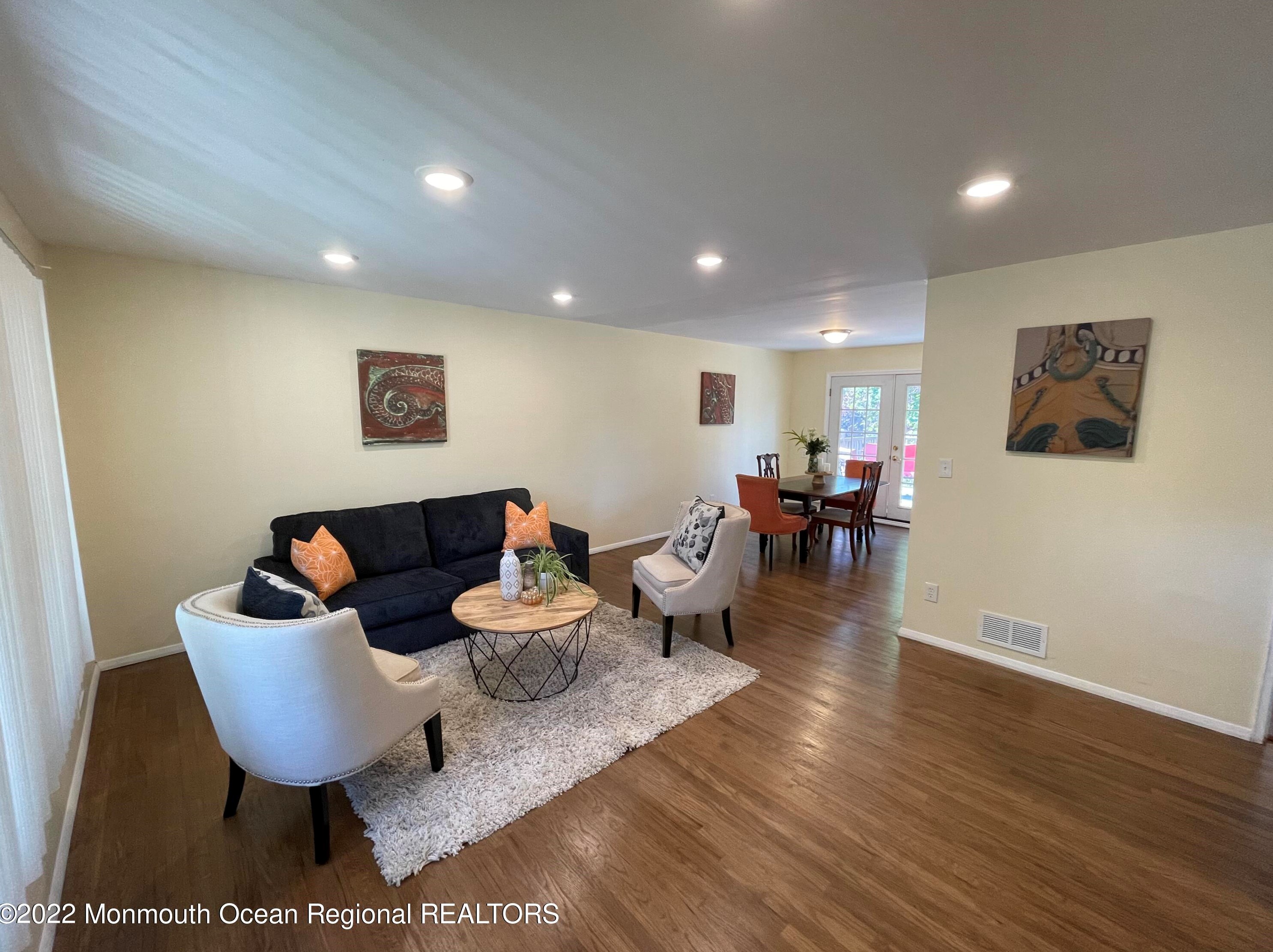 711 Chaphagen Dr, Wall Township, NJ 07753-2837