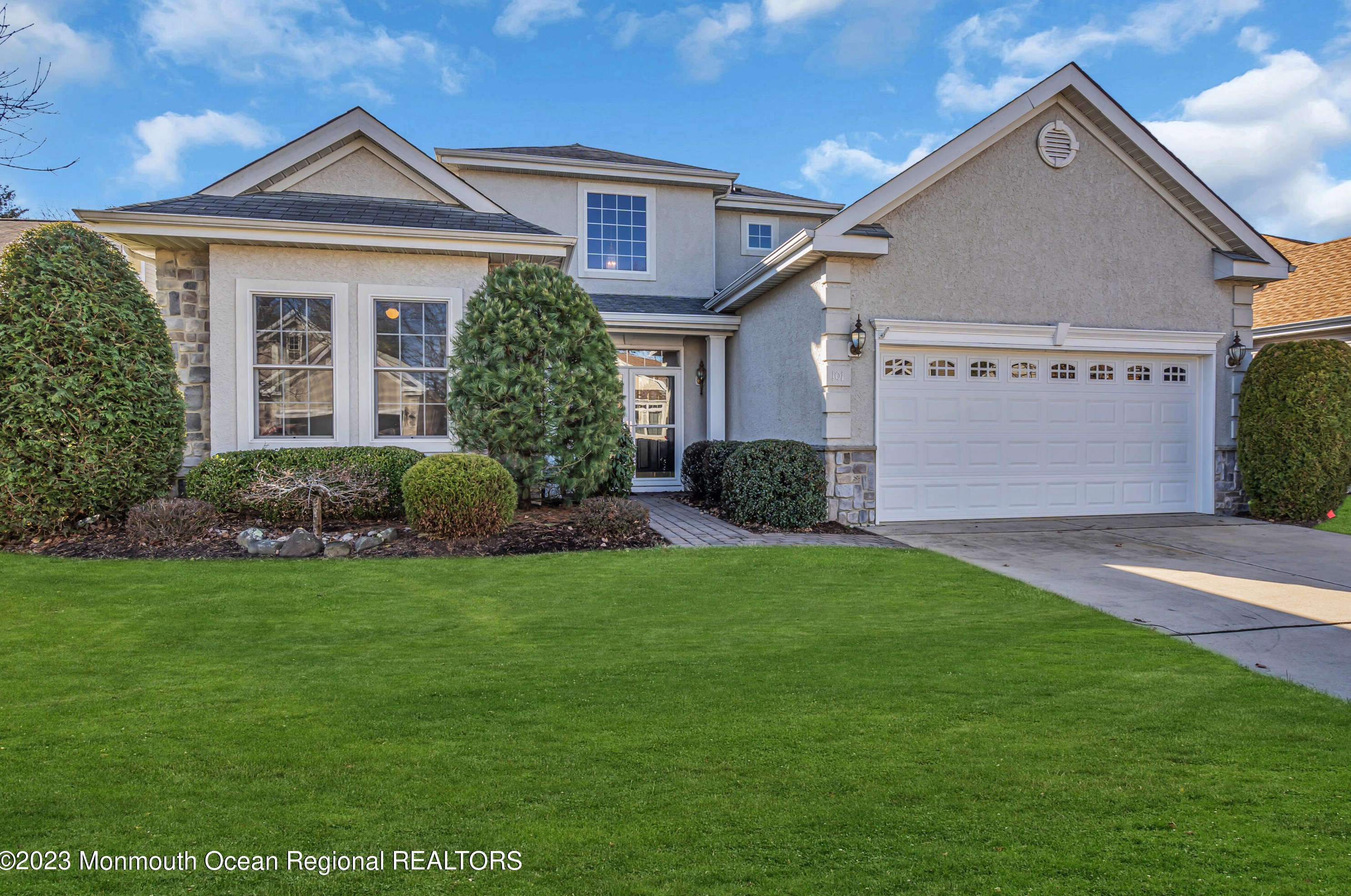 101 Pebble Beach Blvd, Jackson Twp, NJ 08527