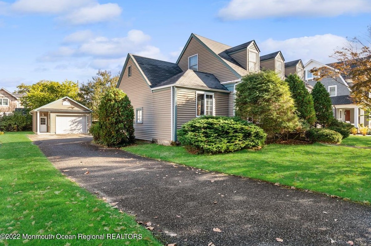 405 Trenton Blvd, Wall Township, NJ 08750-3009