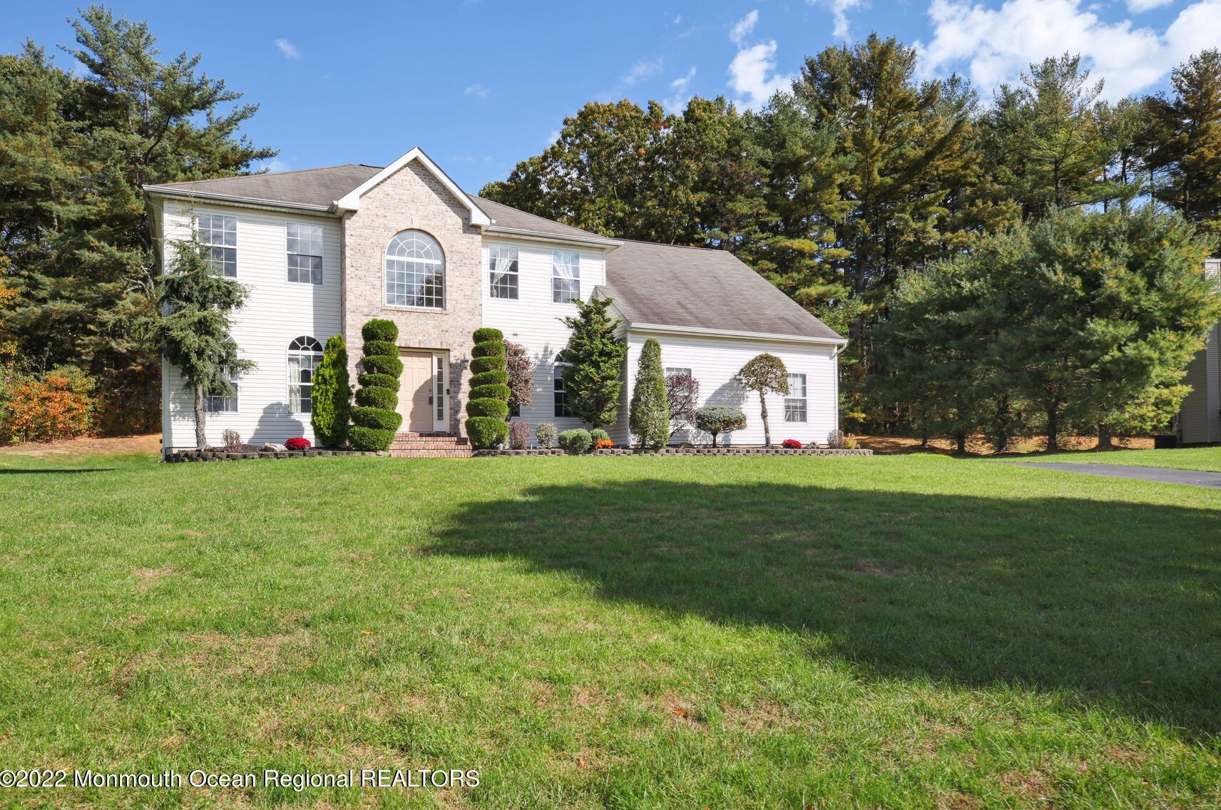 11 Toni Dr, Plumsted Township, NJ 08533