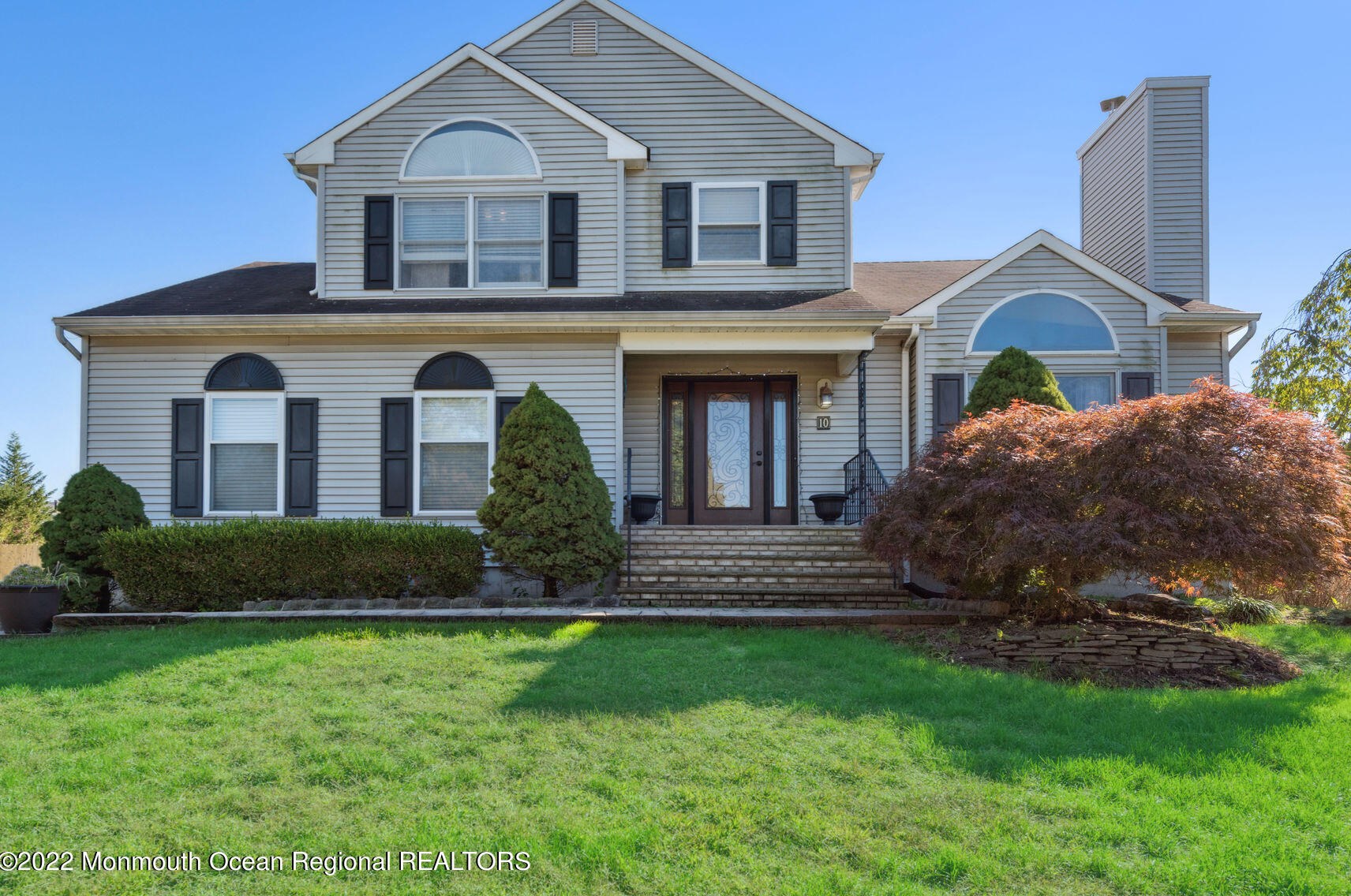 10 Sophia Dr, Hazlet, NJ 07730