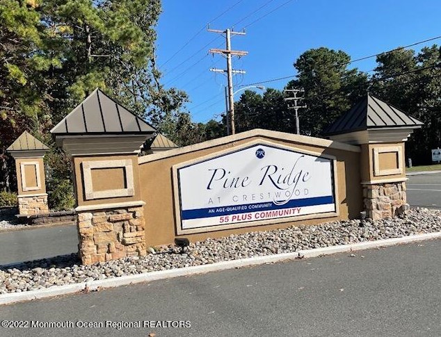 44 Panda Ln, Lakehurst, NJ 08759